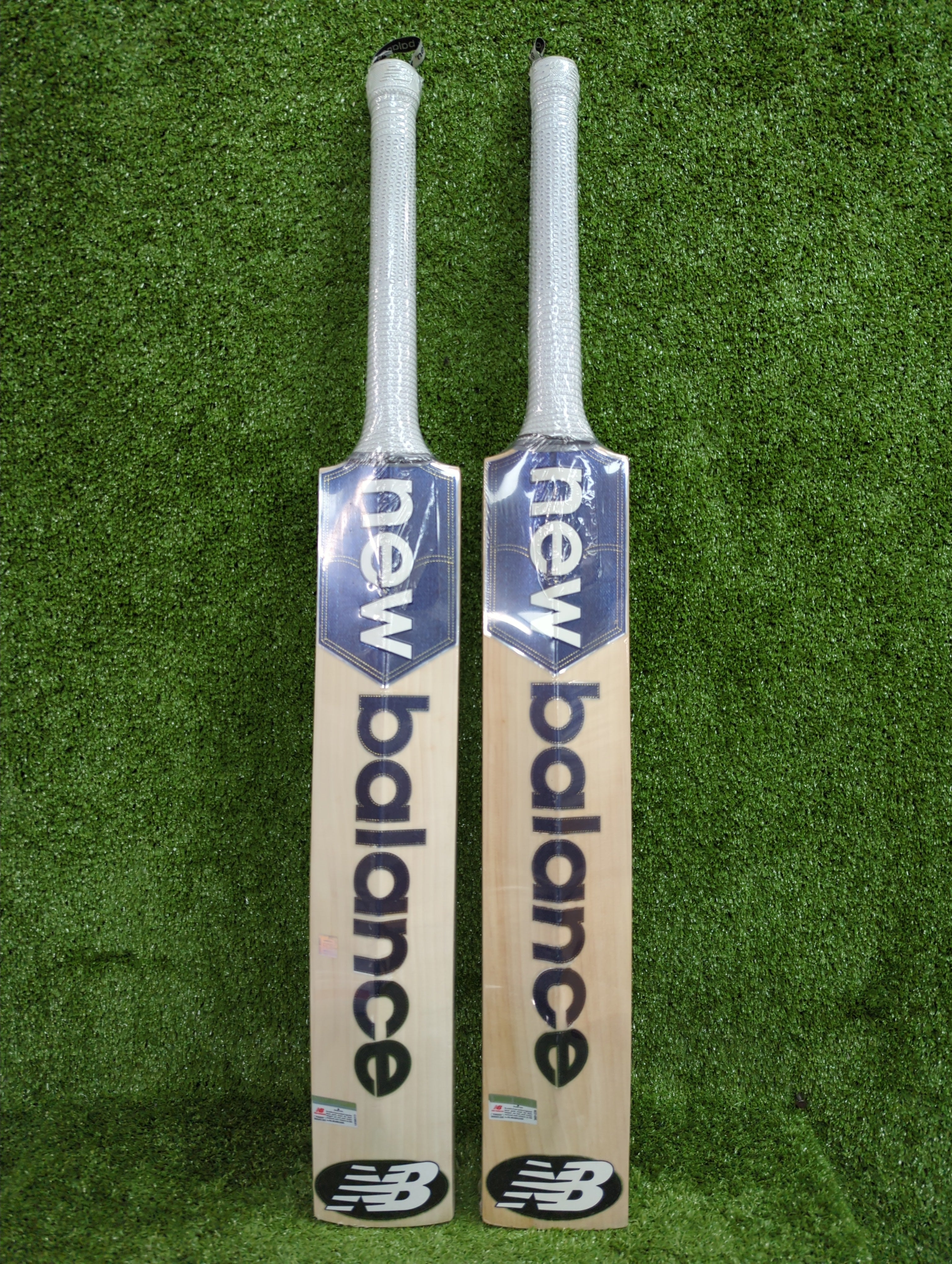 NB DC 1200I Max Adult English Willow Cricket Bat - Premium Performance for Professional Cricket Matches & Training Sessions