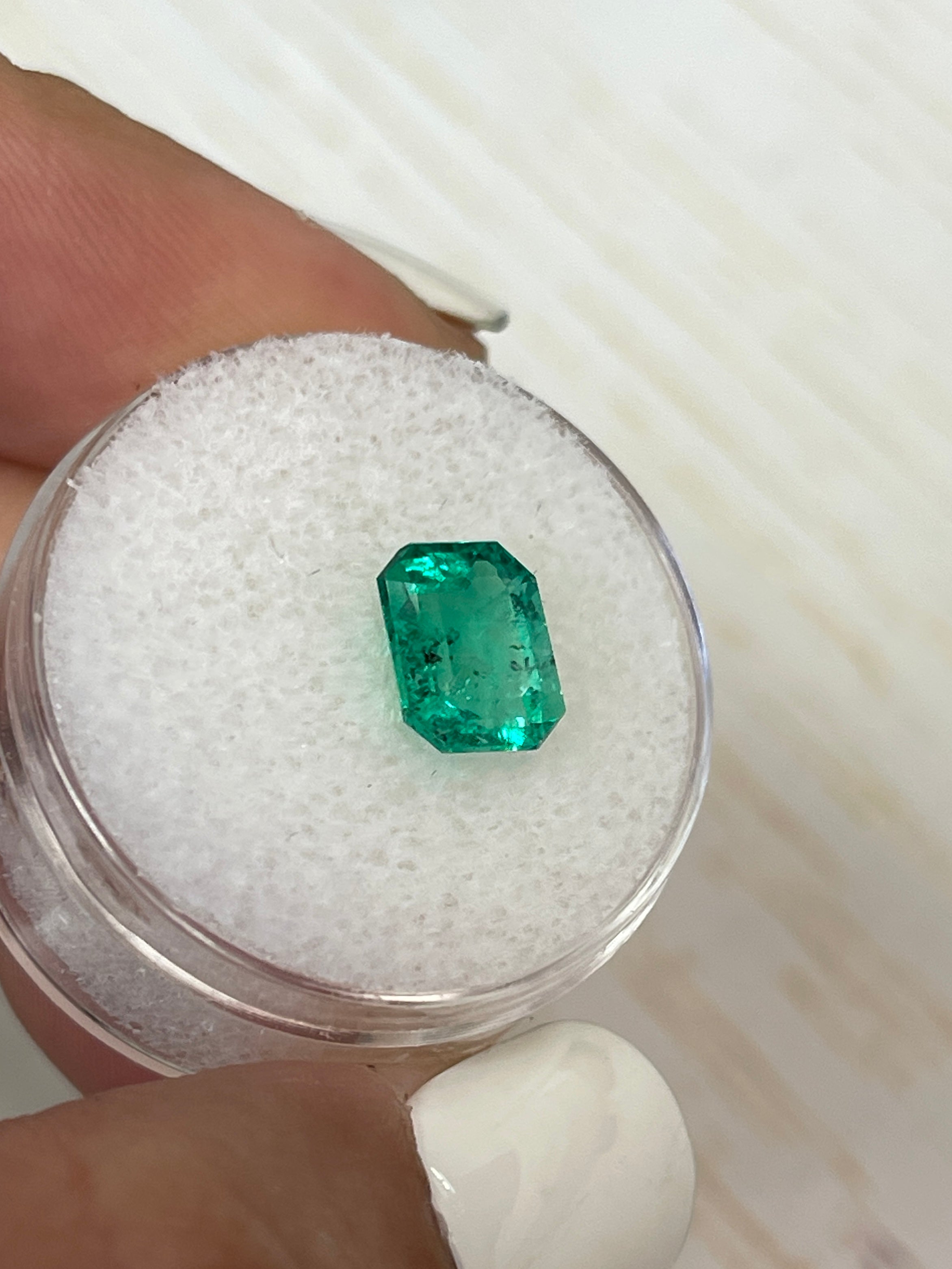 2.12 Carat 9x7mm Natural Colombian Emerald Loose Gemstone - Bluish Green with Freckles, Emerald Cut for Jewelry Making, Engagement Rings & Collector's Items