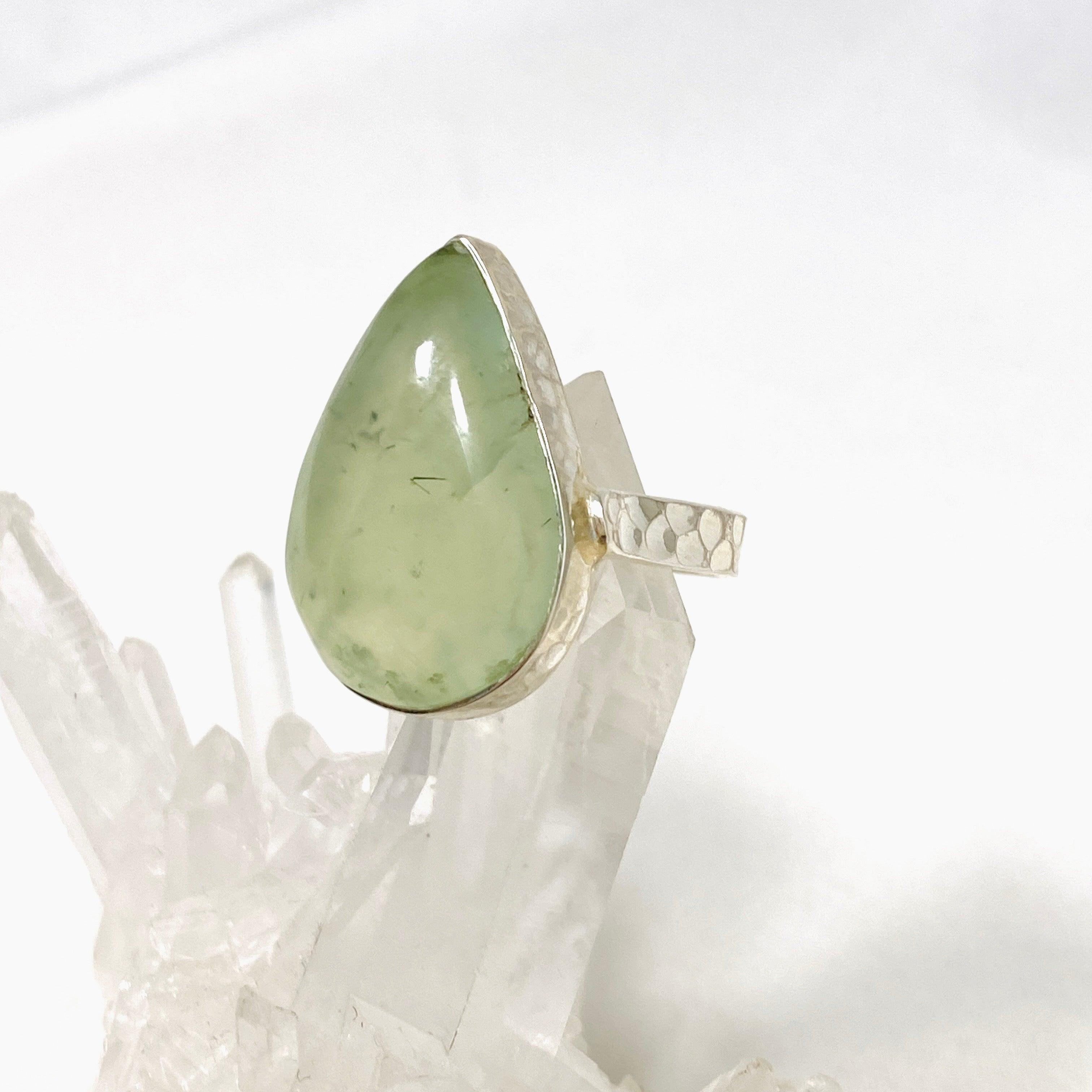 Prehnite Teardrop Hammered Band Ring - Size 10 - KRGJ3159 - Elegant Boho Jewelry for Women, Perfect for Weddings, Parties & Everyday Wear