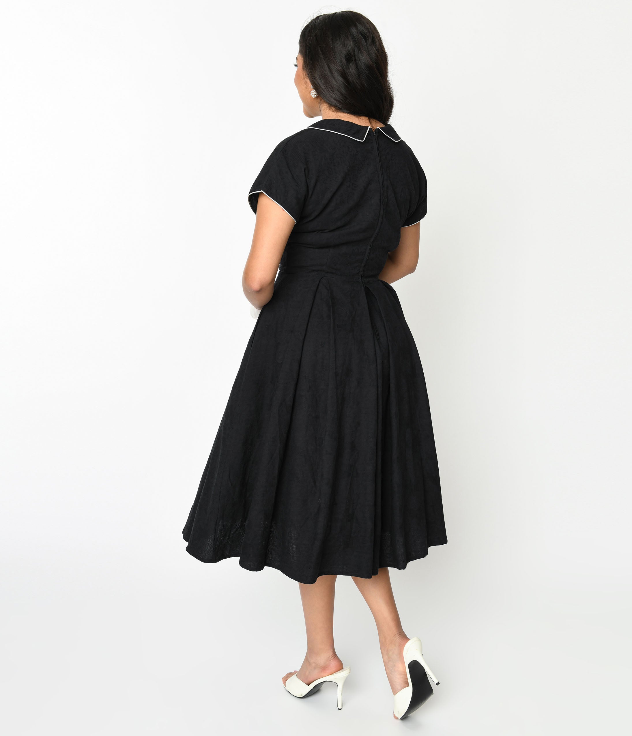 Vintage 1950s Black & White Polka Dot Bow Swing Dress - Retro Cotton A-Line Dress for Women, Perfect for Cocktail Parties, Tea Dances & Pinup Photo Shoots