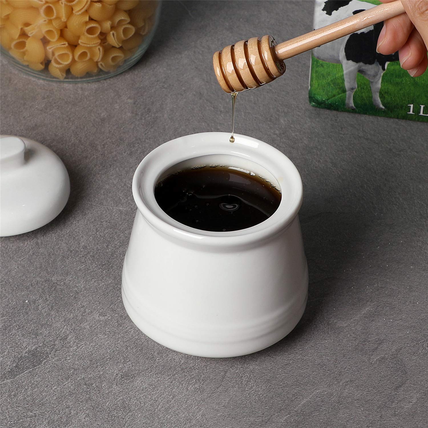 LEETOYI 12oz Ceramic Honey Jar with Lid & Dipper - White Honey Pot for Tea, Coffee, Breakfast & Gift Giving