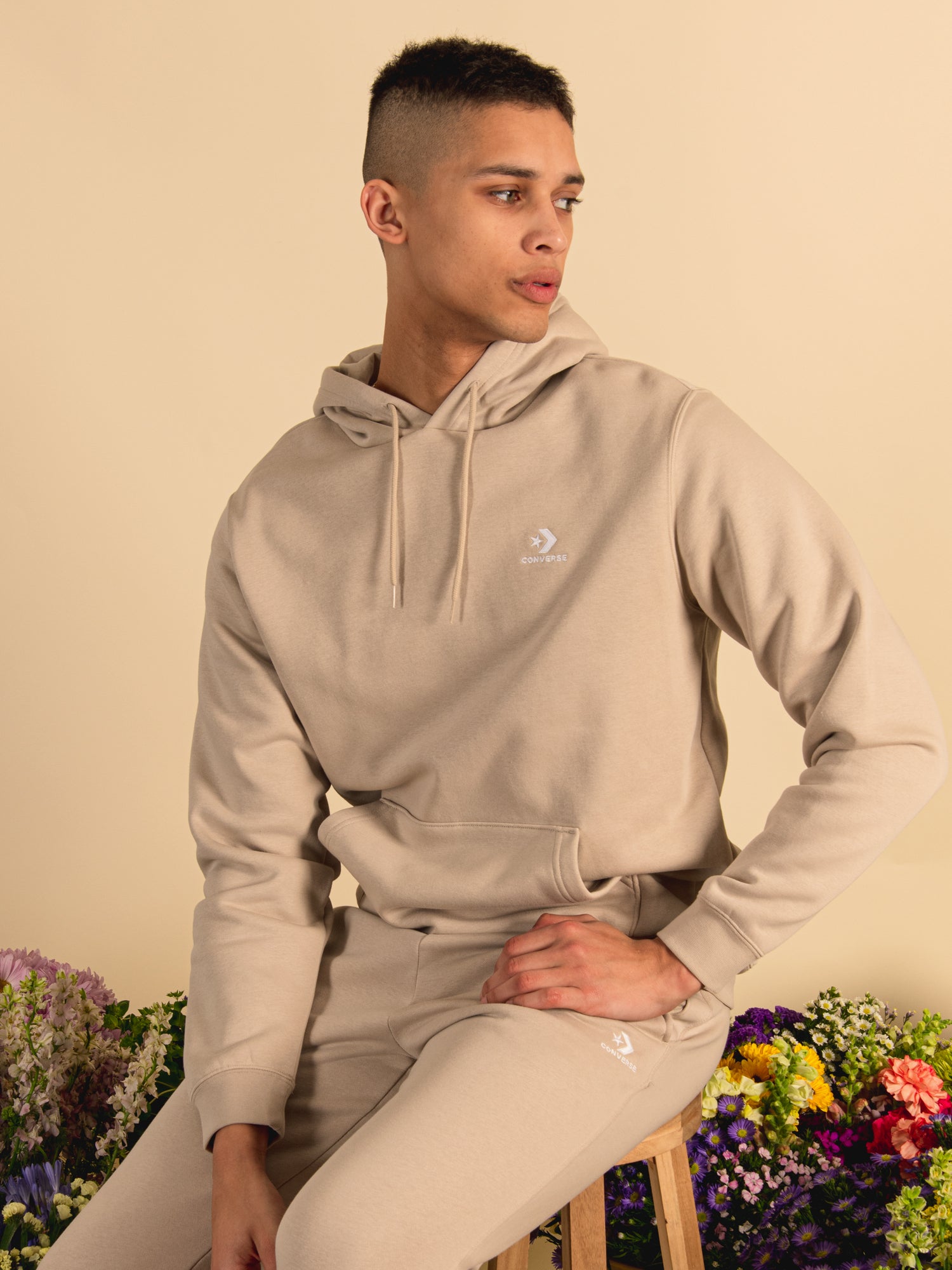 Converse Embroidered Star Chevron Hoodie - Stylish Unisex Pullover for Casual Wear & Street Fashion