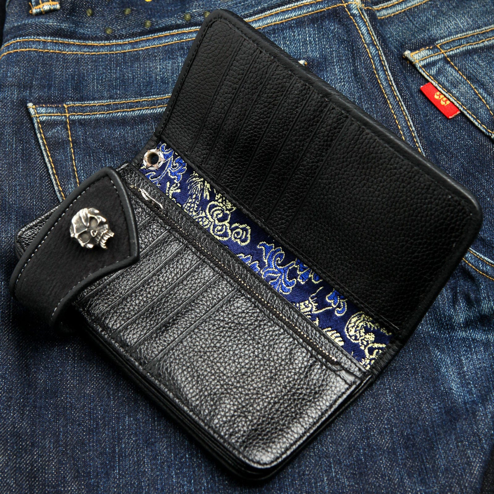 Genuine Black Leather Biker Wallet with Tribal Skull Snap - Stylish & Durable Motorcycle Wallet for Men - Perfect for Bikers, Riders & Outdoor Enthusiasts