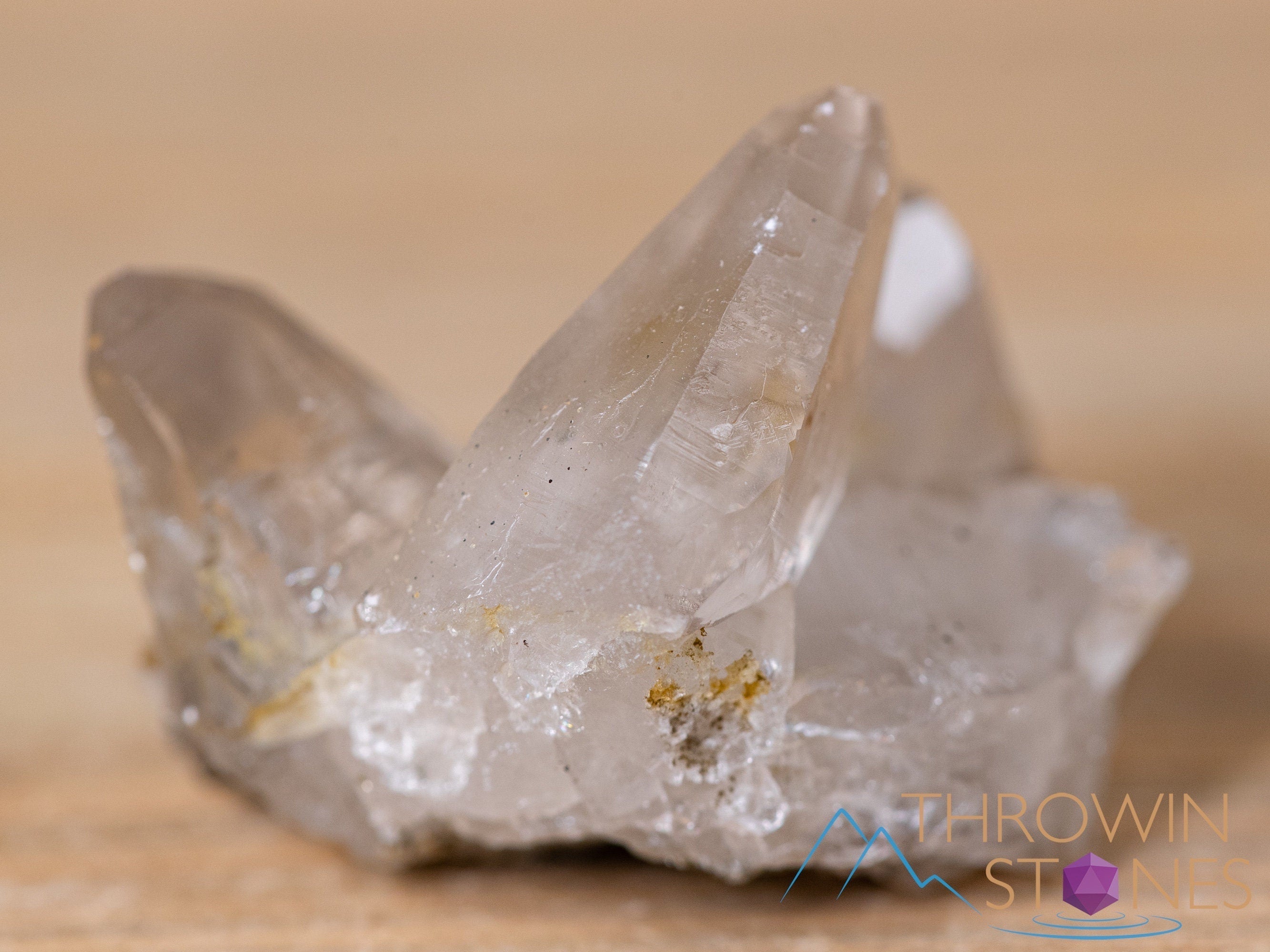 Natural Hiddenite Quartz Raw Crystal Tessin - Healing Stone for Home Decor, Housewarming Gift & Spiritual Energy - Perfect for Meditation, Feng Shui & Crystal Collections