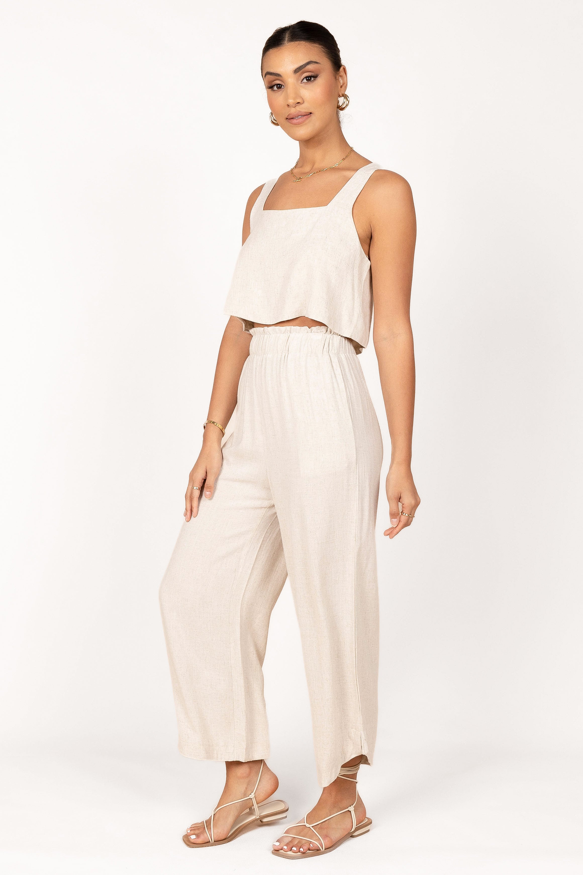 Eleanor Cropped Top Beige - Trendy Women's Short Shirt for Summer Outfits & Casual Wear