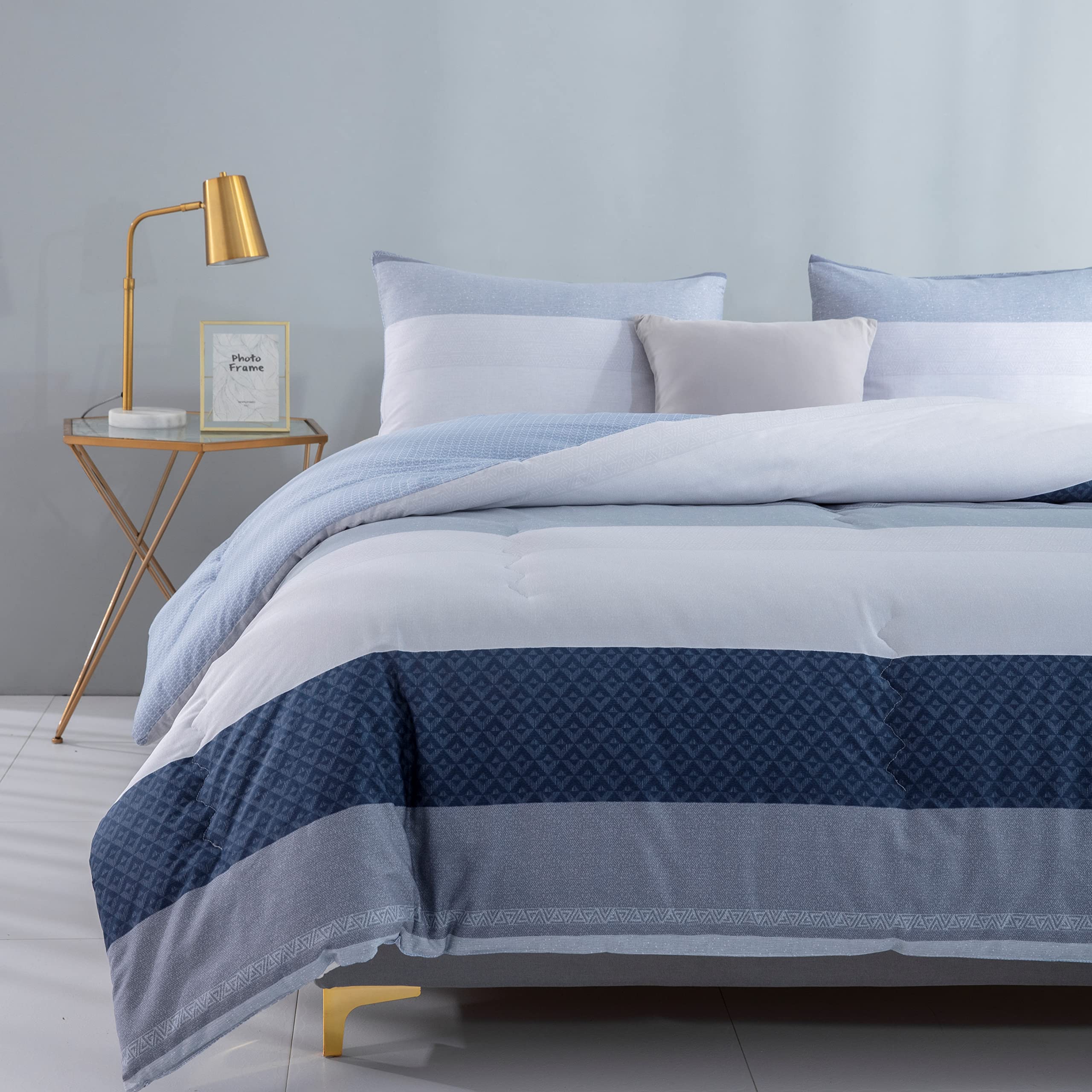 **SLEEPBELLA Twin Size Comforter Set - 600 Thread Count Cotton, Reversible Blue & Navy Striped Patchwork Design, Down Alternative Bedding (2-Piece) | Soft & Breathable for Kids, Teens, Guest Rooms & Dorm Decor**