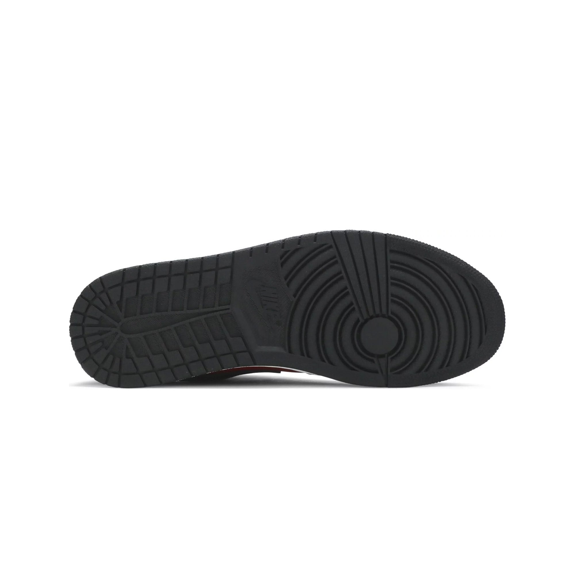 Air Jordan 1 Low 'Reverse Bred Pebbled Swoosh' Sneakers (2021) - Men's Basketball Shoes for Casual Wear & Street Style