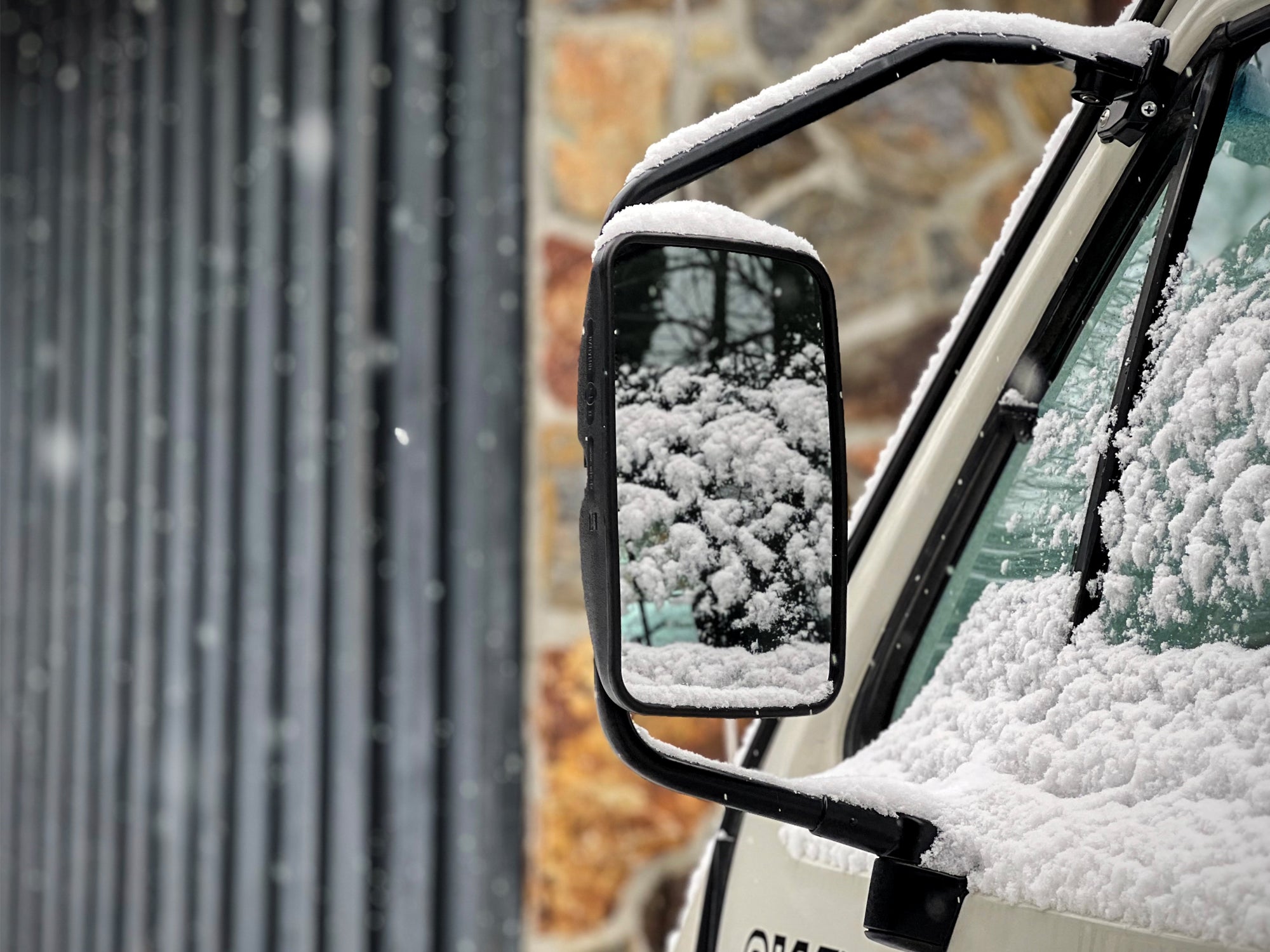 Heavy Duty Right Side Truck Mirror for Vanagon - Durable Replacement for Enhanced Safety and Visibility | Perfect for Commercial Trucks, RVs, and Fleet Vehicles