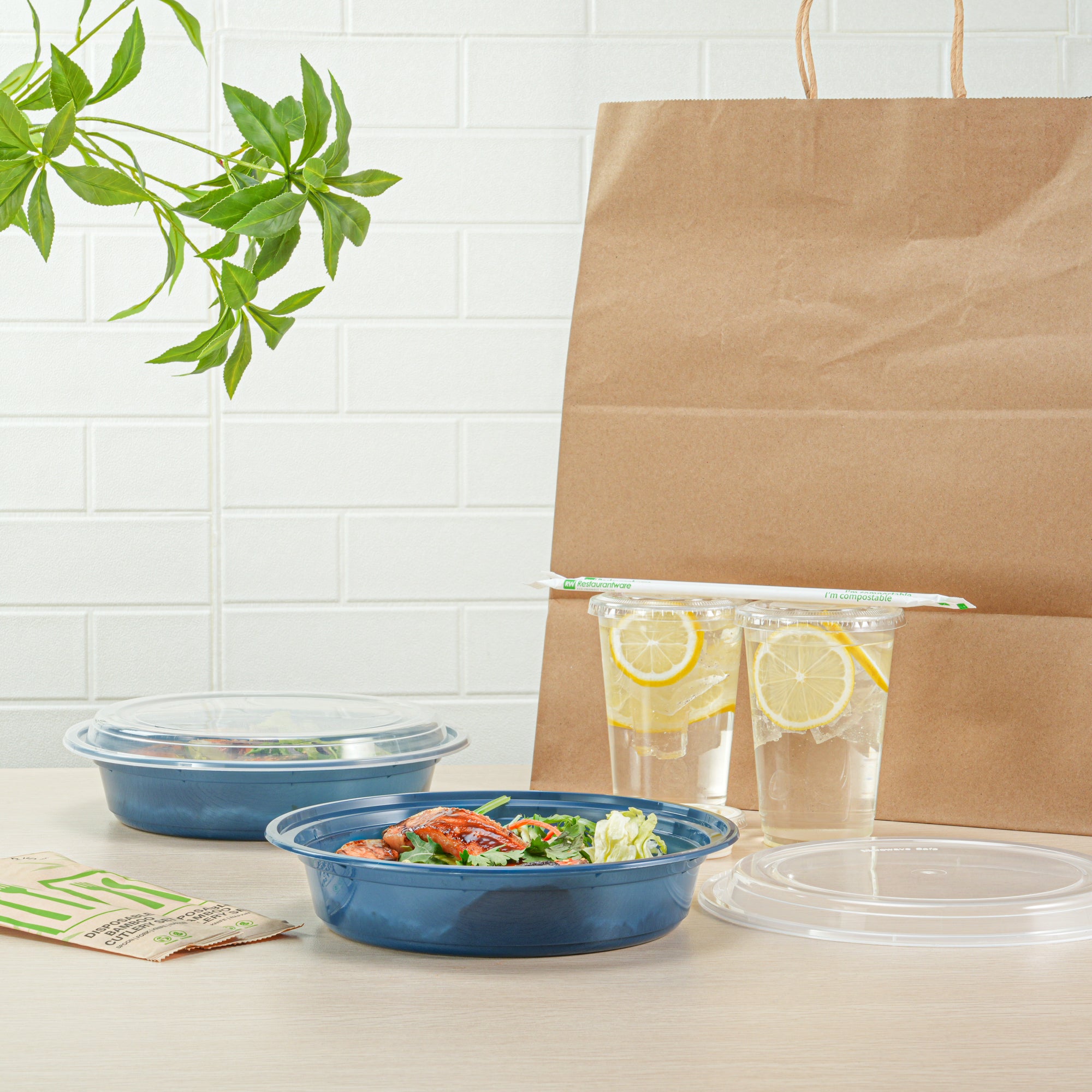 48 oz Round Midnight Blue Plastic To Go Containers with Clear Lids - Microwave Safe, 9x9x1.75 Inches - 100 Pack for Food Storage, Meal Prep, Catering & Takeout