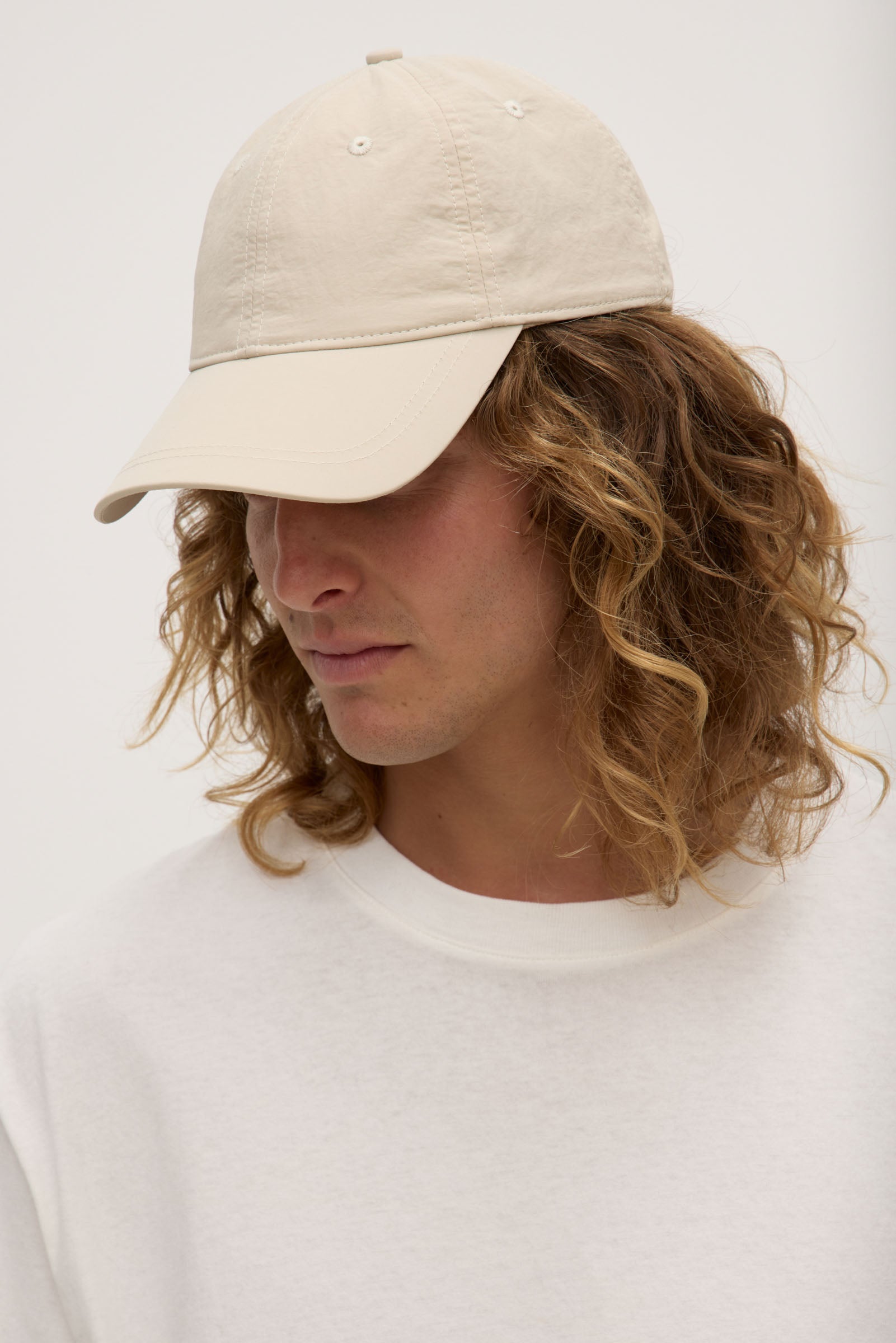 Premium Soft Nylon Baseball Cap - Adjustable Unisex Snapback Hat for Men & Women - Perfect for Outdoor Sports, Casual Wear & Sun Protection