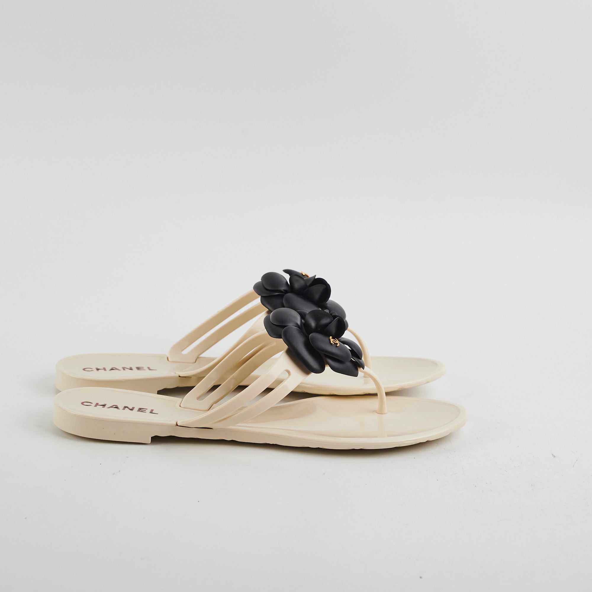 Chanel Camelia Jelly Sandals for Women - Beige & Black Summer Slide Sandals Size 40 EU - Comfortable Luxury Beach Sandals for Vacation, Pool Party & Casual Outings