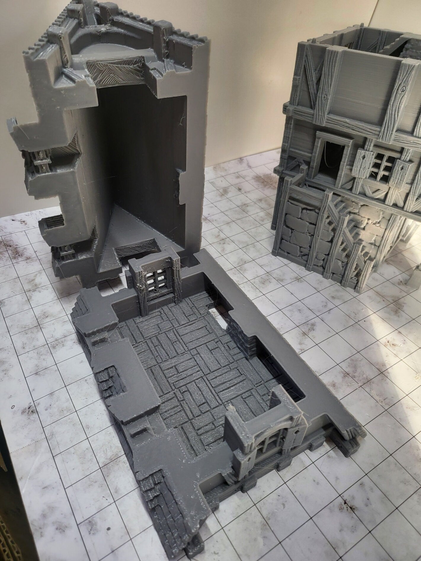 Vladistov Shop 1 - Vampire Town Haunted Cursed Terrain Set for Dungeons & Dragons RPG Game | Fantasy Tabletop Gaming Accessories | Perfect for D&D Campaigns, Horror Adventures & Gothic World Building