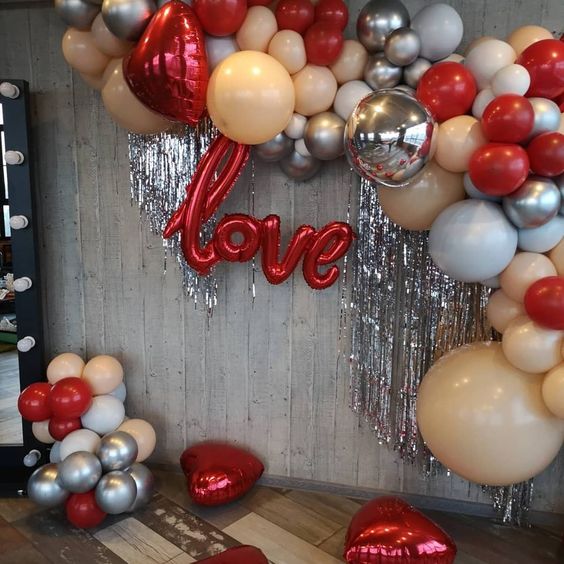 Valentine's Day Heart Arch Decor Set - Romantic Love Party Backdrop for Weddings, Anniversaries & Proposals
