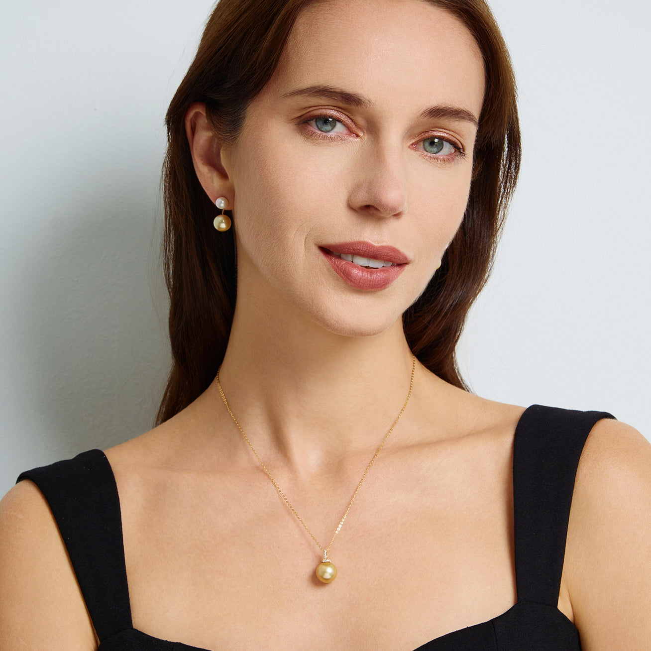 18K Solid Gold 12mm South Sea Golden Pearl Necklace for Women - Luxury Elegant Jewelry Gift for Wedding, Anniversary & Special Occasions