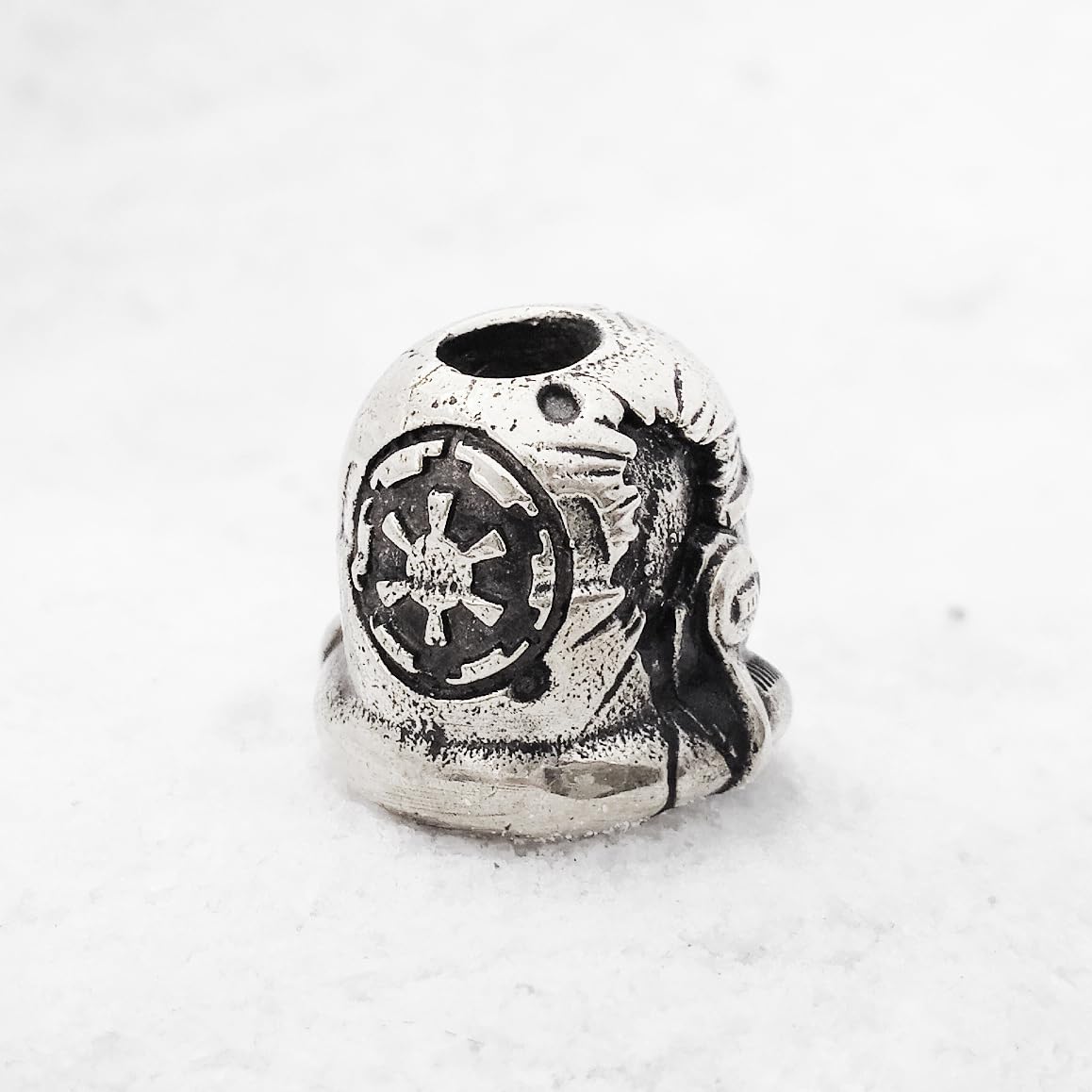EDC Paracord Bead Charm - DIY Metal Lanyard Bead for Knives & Survival Gear (Stormtrooper Skull Silver) - Camping & Outdoor Use
