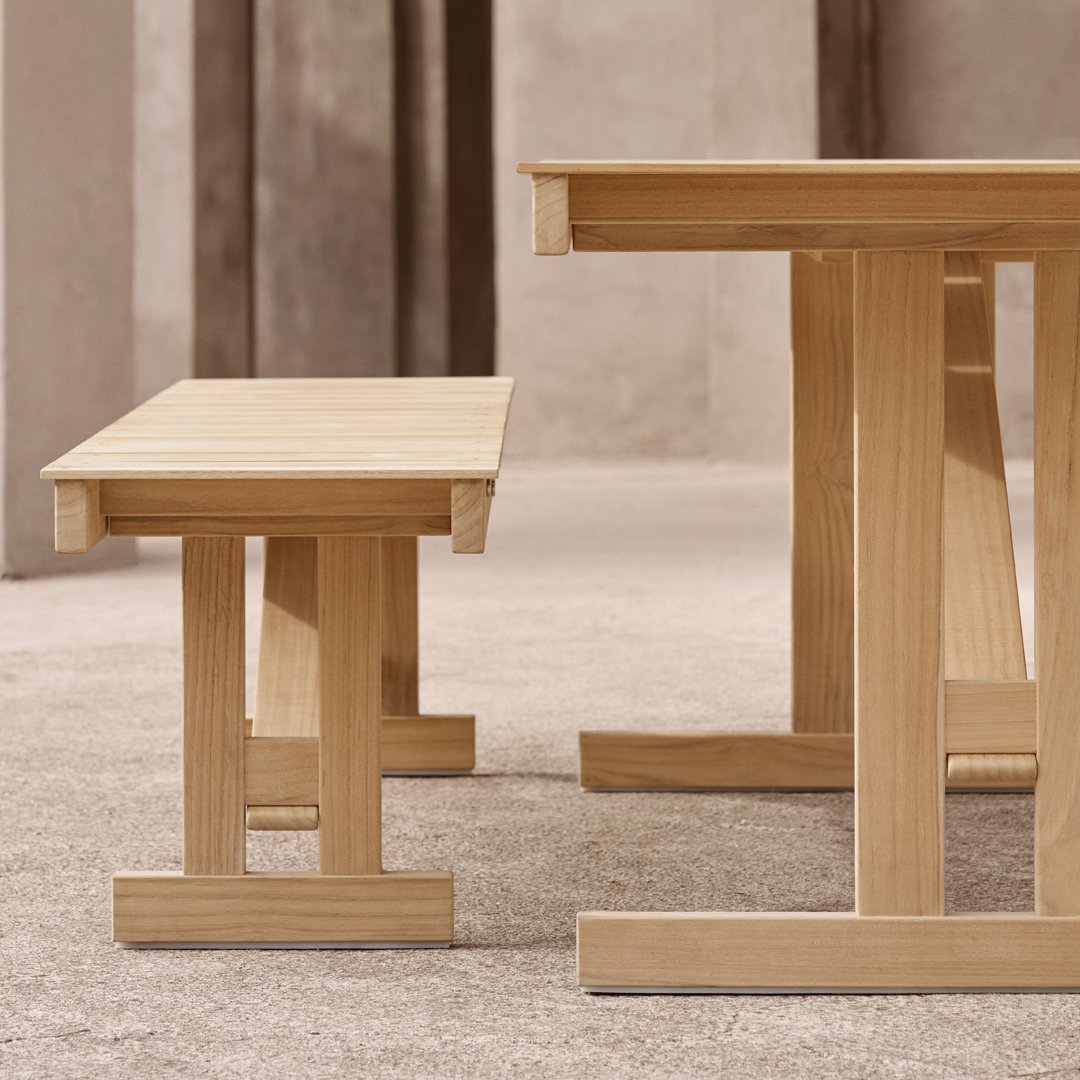 Premium BM1771 Outdoor Patio Dining Table - Weather-Resistant & Durable for Backyard, Garden, Poolside & Deck Use