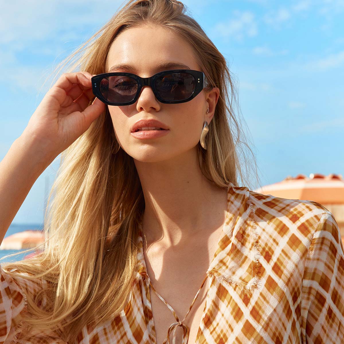 Luna Black Polarized Sunglasses for Women & Men - UV Protection, Fashionable & Lightweight - Perfect for Driving, Beach, and Outdoor Activities