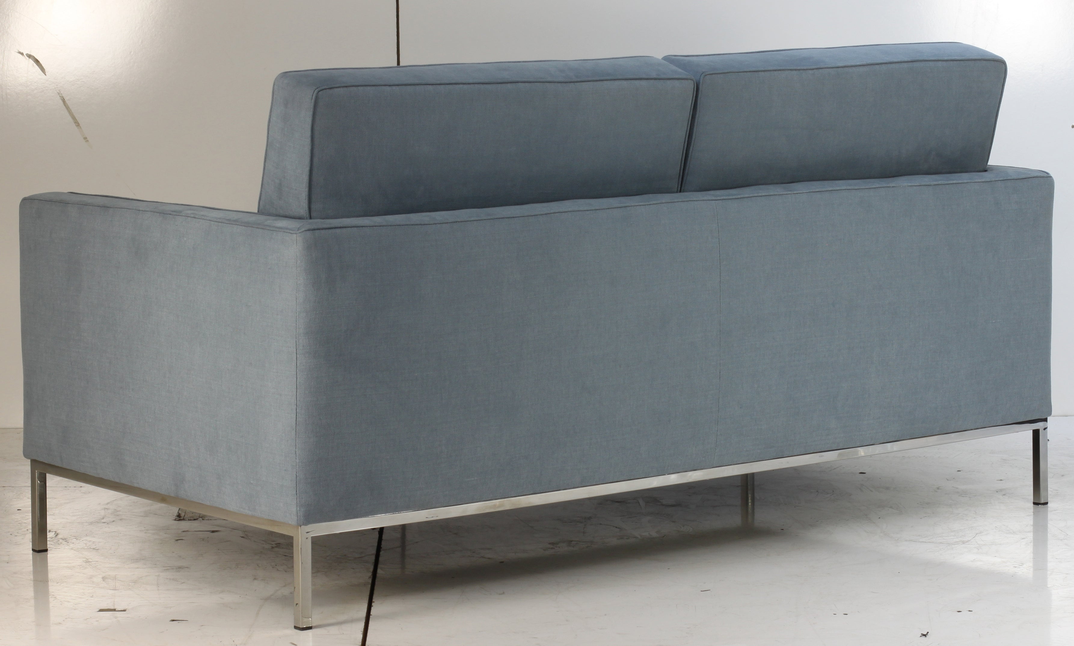Florence Knoll Two-Seat Sofa - Modern Loveseat for Living Room, Office & Lounge - Mid-Century Design with Premium Upholstery