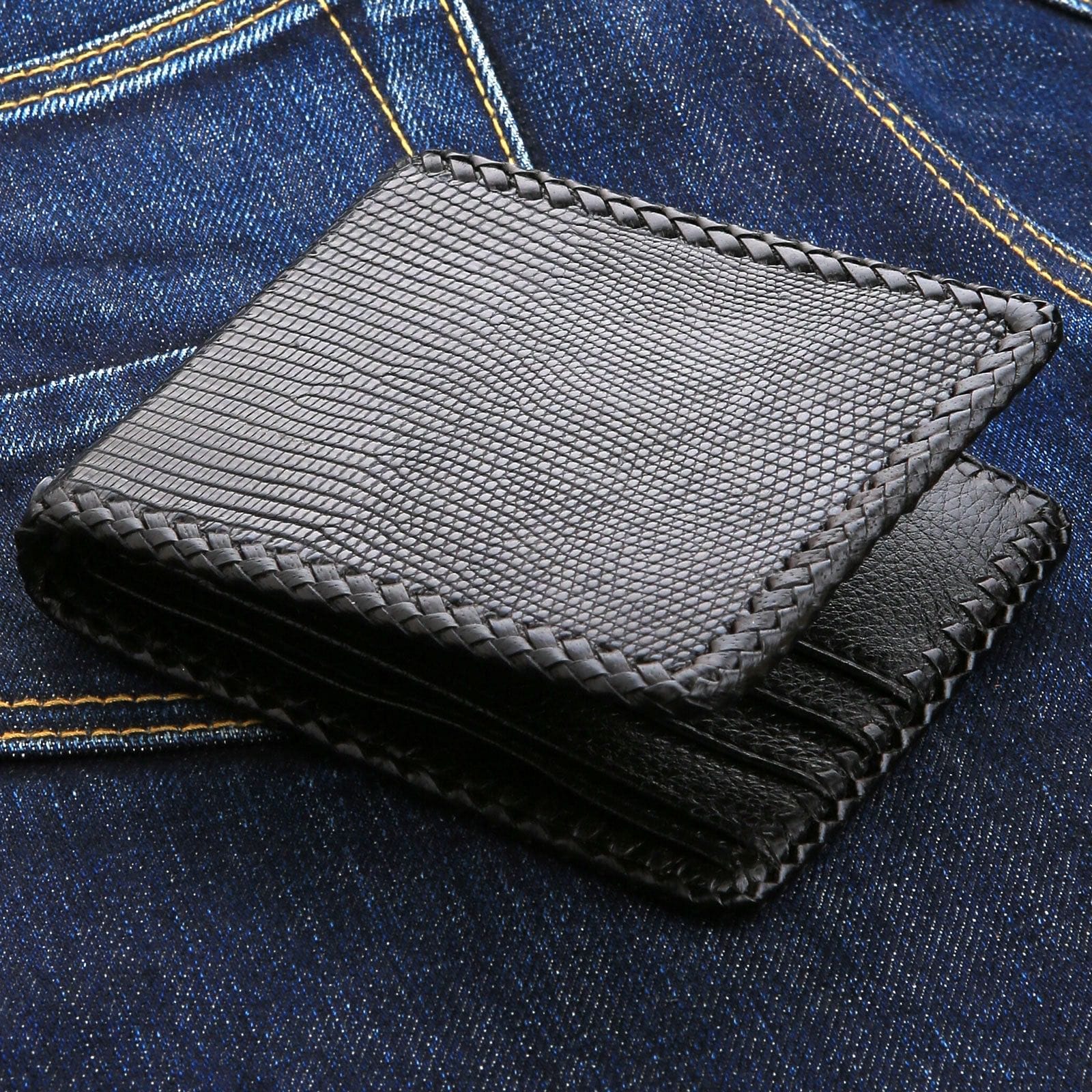 Red Stingray Cross Black Lizard Skin Leather Biker Wallet for Men - RFID Blocking Slim Wallet with Money Clip - Perfect for Motorcycle Riders & Everyday Carry