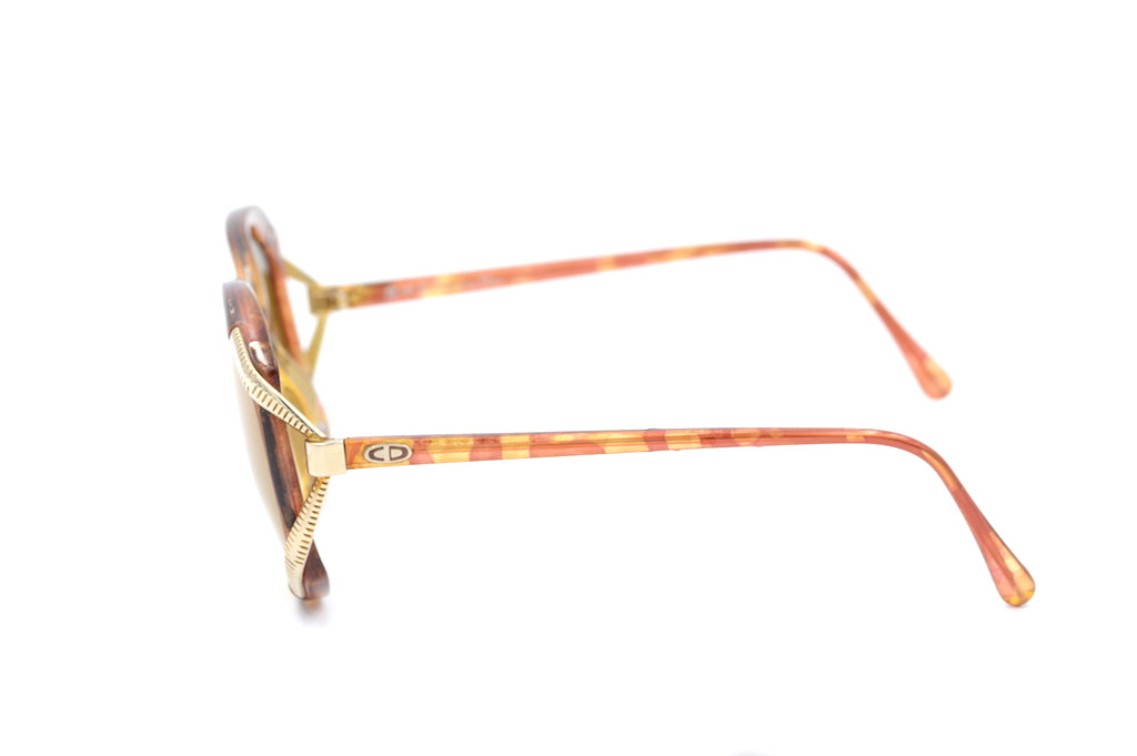 Christian Dior 2490 Sunglasses - Luxury Designer Shades for Women & Men | UV Protection & Fashion Statement | Perfect for Beach, Driving & Outdoor Activities