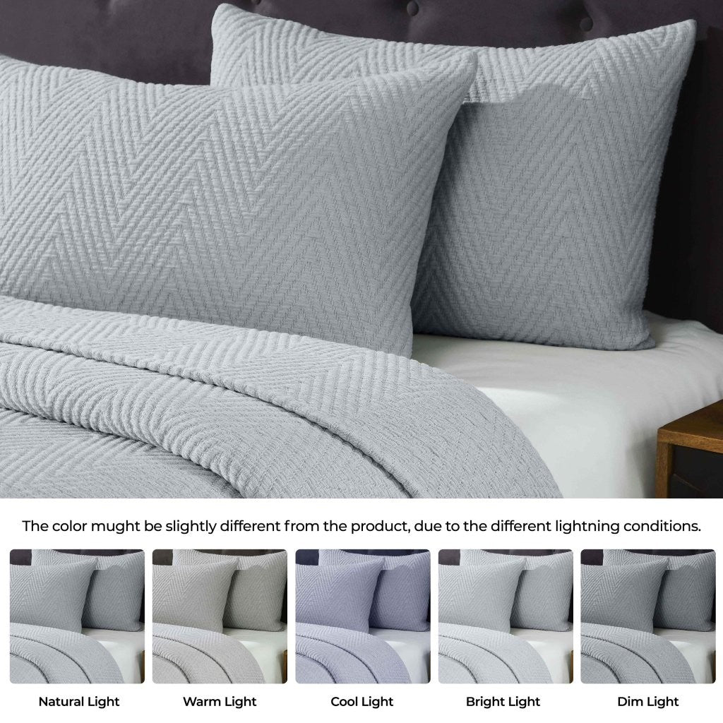 Premium Aswan Cotton Medium Weight Chevron Woven Coverlet - Soft & Breathable Bedspread for All Seasons - Perfect for Master Bedroom, Guest Room, or Dorm Decor