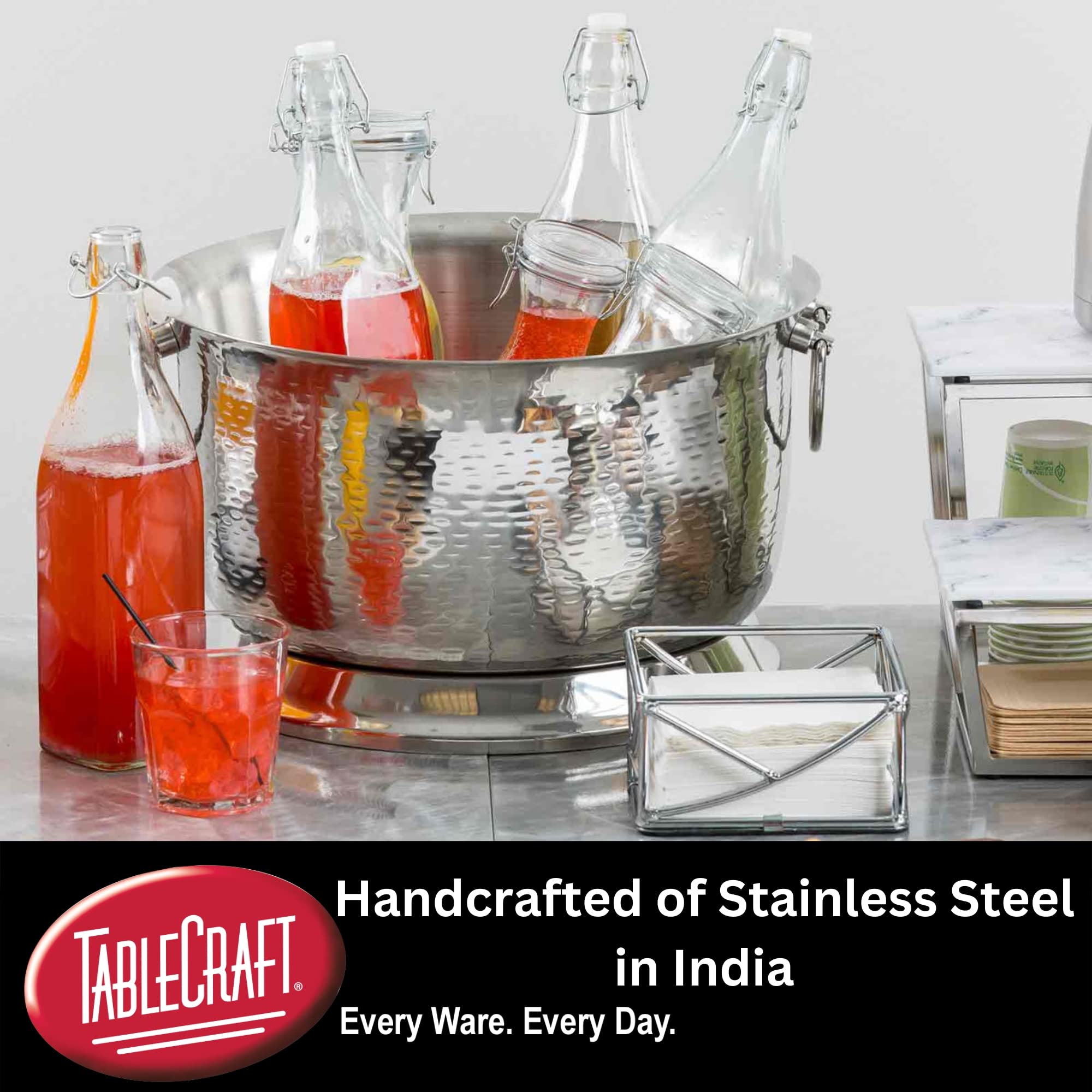TableCraft BT199 6.75 Gallon Stainless Steel Beverage Tub with Double Wall - 19