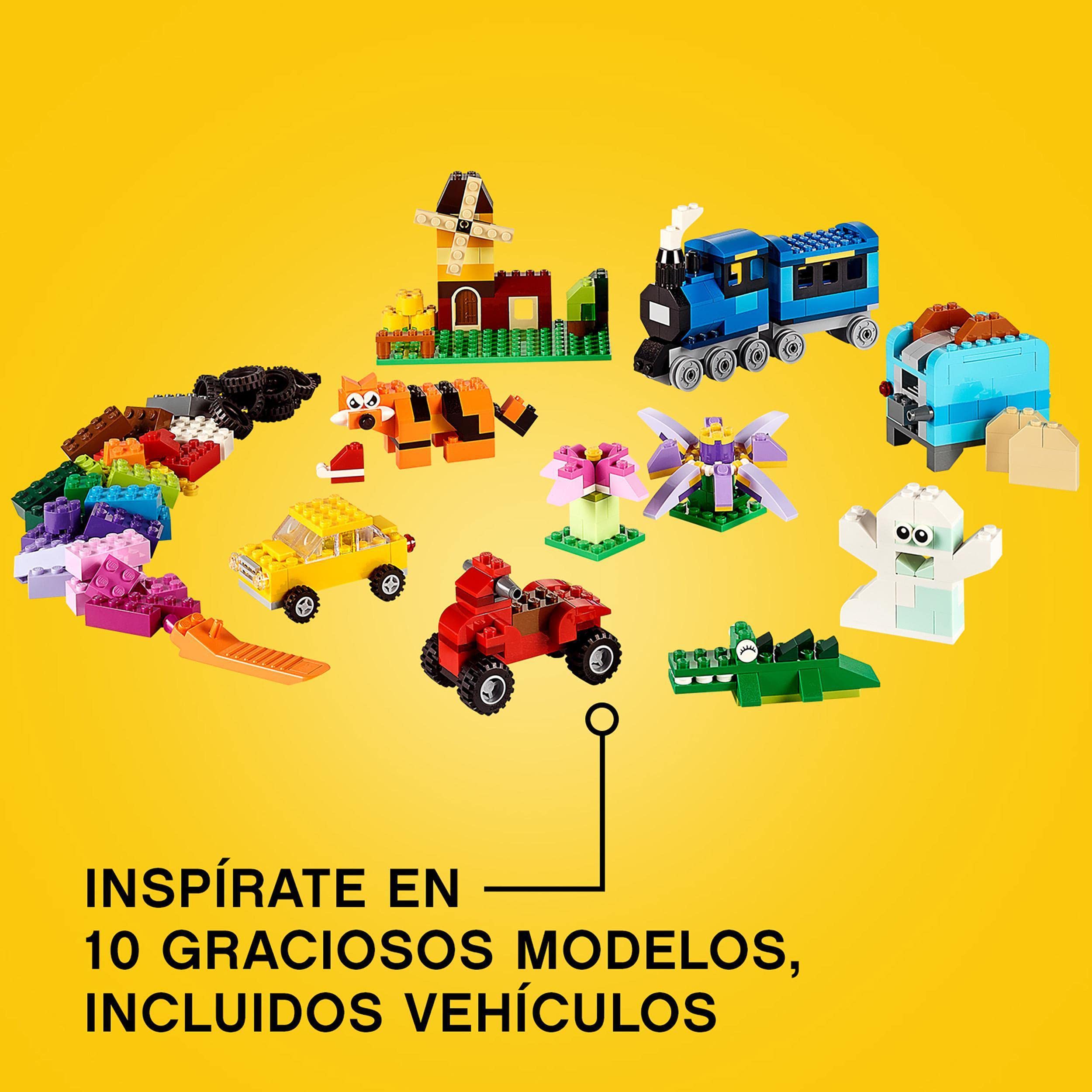 LEGO 10696 Classic Medium Creative Brick Box with Green Base, Cars & Animals - Building Toy for Kids Ages 4+ | STEM Learning, Birthday Gift & Creative Play for Preschoolers