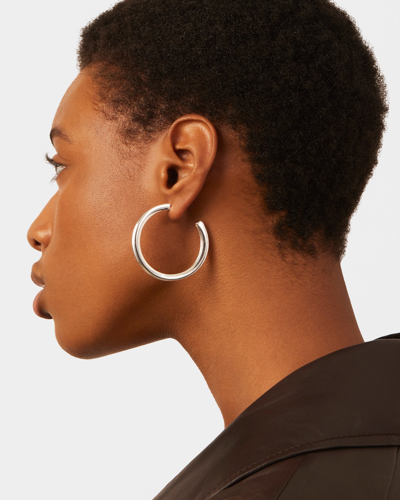 Slim Dune Hoops - Minimalist Gold Hoop Earrings for Women, Lightweight & Hypoallergenic - Perfect for Everyday Wear, Office & Date Night