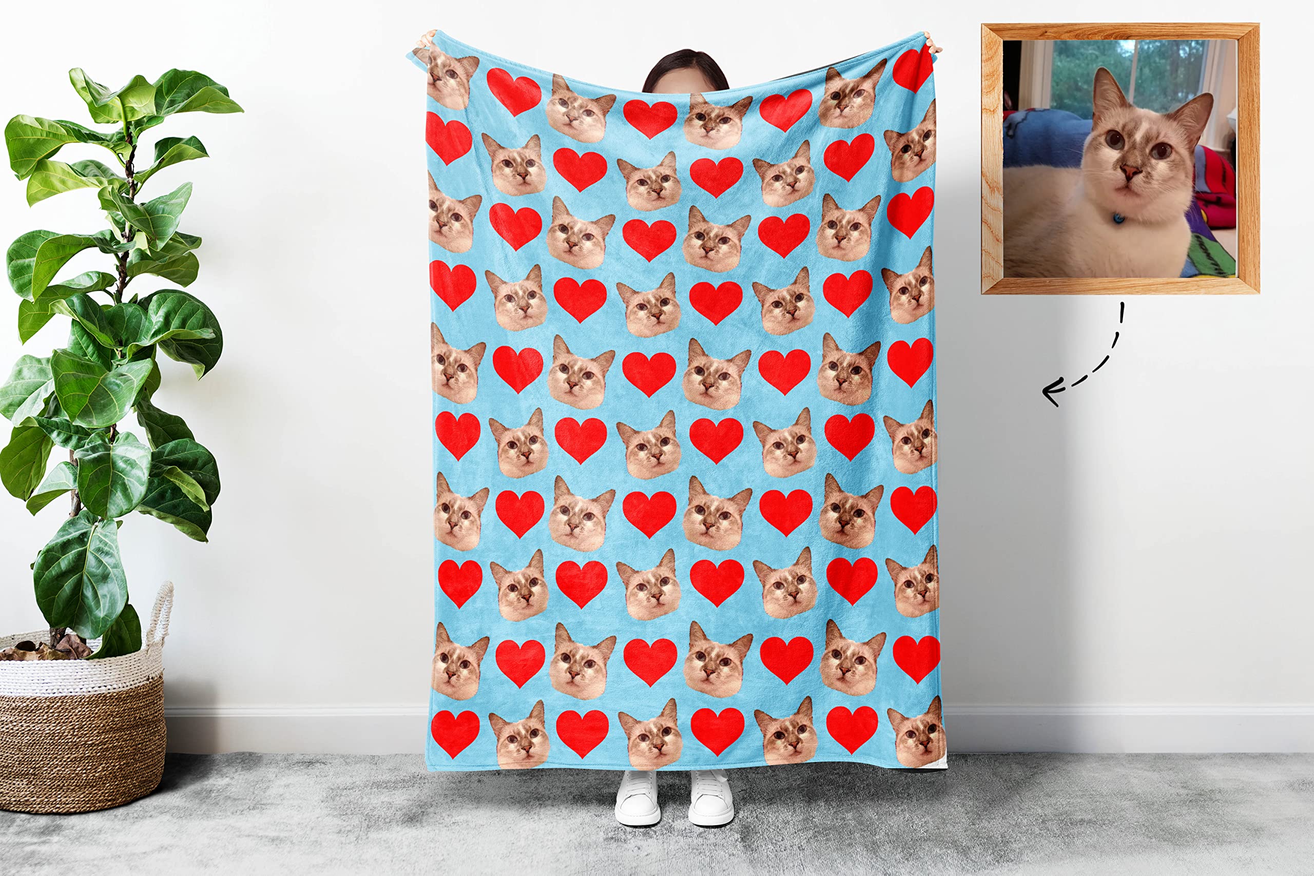 Custom Pet Photo Blanket with Your Pet's Face - Perfect Gift for Cat & Dog Lovers