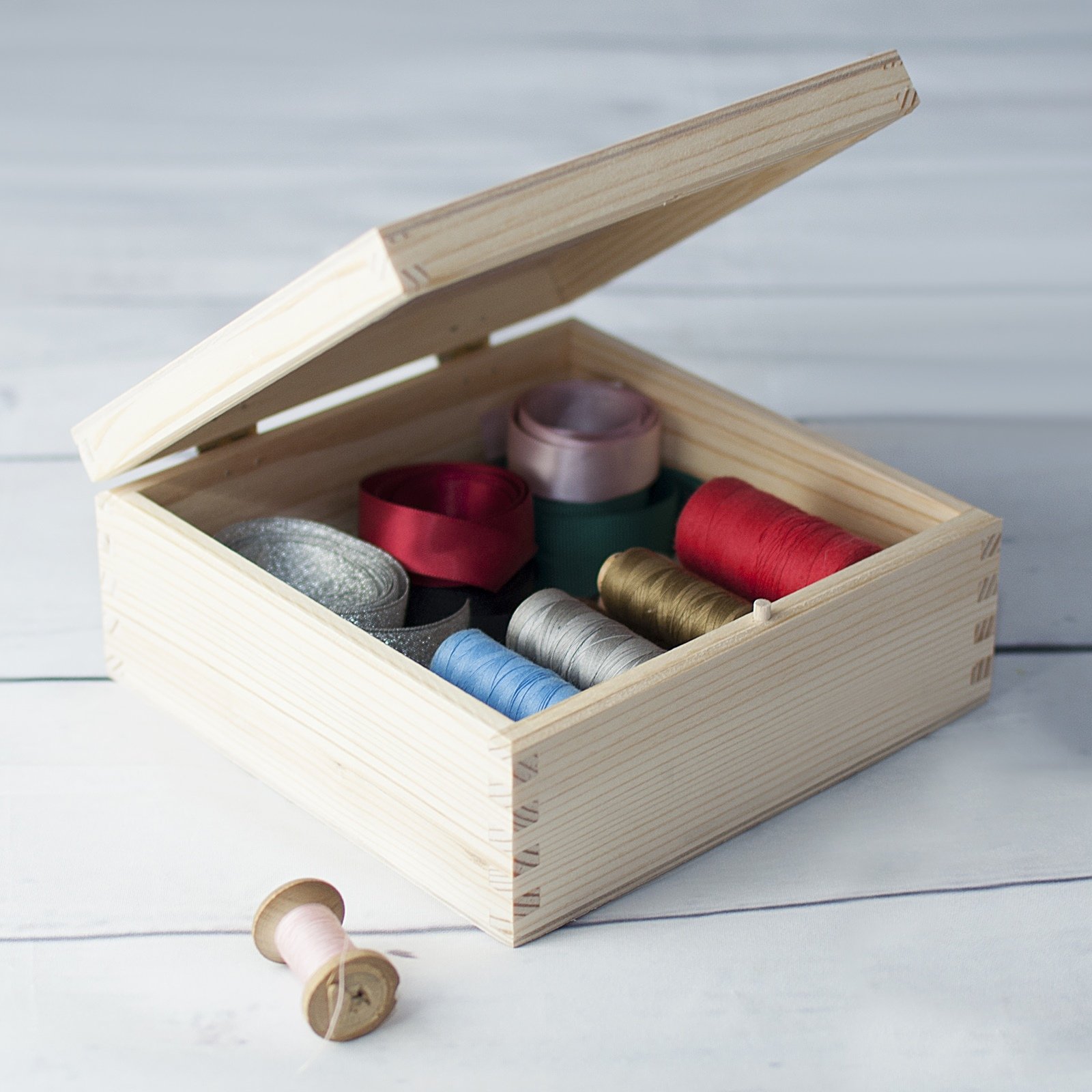 Unfinished Plain Wooden Storage Box with Lid - 6.37 x 6.37 x 2.83 Inches Square Craft Box for Jewelry, Office Supplies & Small Valuables - Perfect for Bedroom Organizer, DIY Projects & Gift Packaging