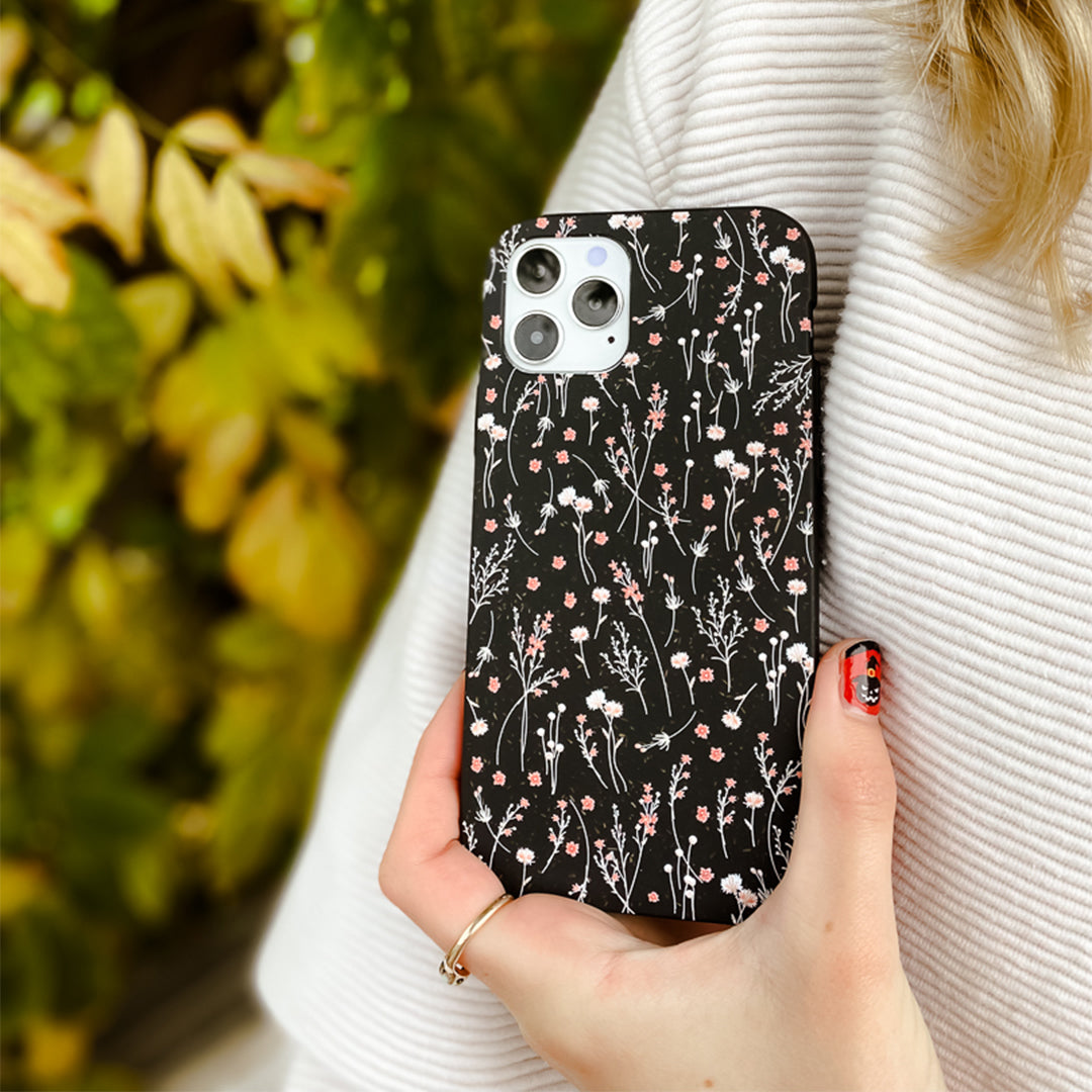 Premium Black Night Garden Samsung Galaxy S25 Case - Slim Protective Phone Cover with Anti-Scratch Design for Daily Use, Travel & Outdoor Activities
