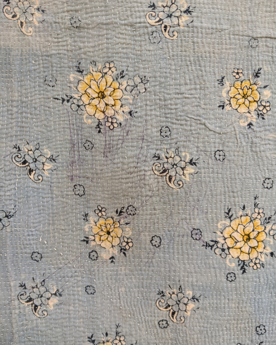Lightweight Kantha Quilt No. 778 - Handmade Cotton Throw Blanket for Bed, Sofa & Travel - Soft & Breathable for All Seasons