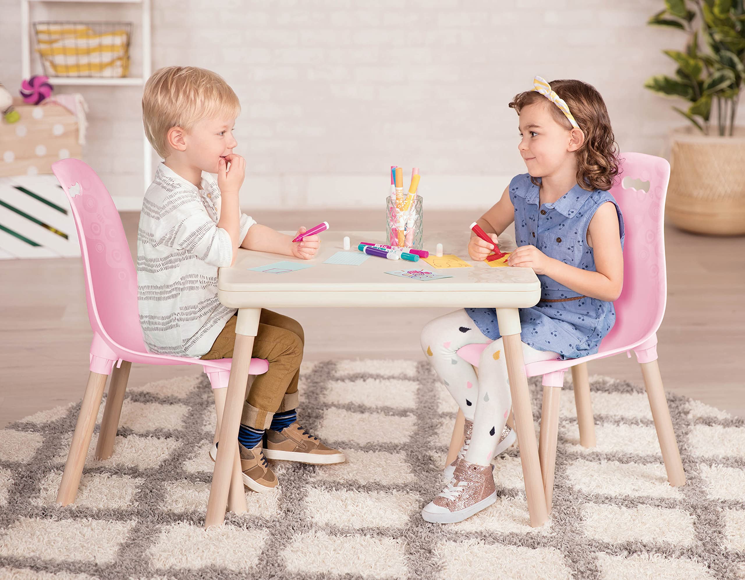B. Spaces Kids Table and Chair Set - 1 Craft Table & 2 Chairs - Natural Wooden Legs - Modern Children's Furniture in Pink & Ivory - Perfect for Playroom, Classroom & Homeschool Learning Activities