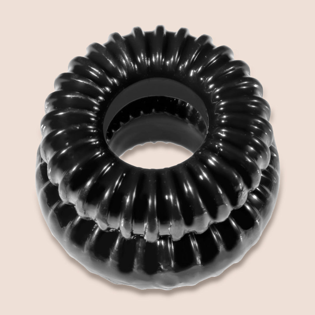 XPLAY® Ribbed Ring Slim - Stretchy Adjustable Black Ring for Men & Women | Fashion Jewelry for Daily Wear, Stacking, and Gifting