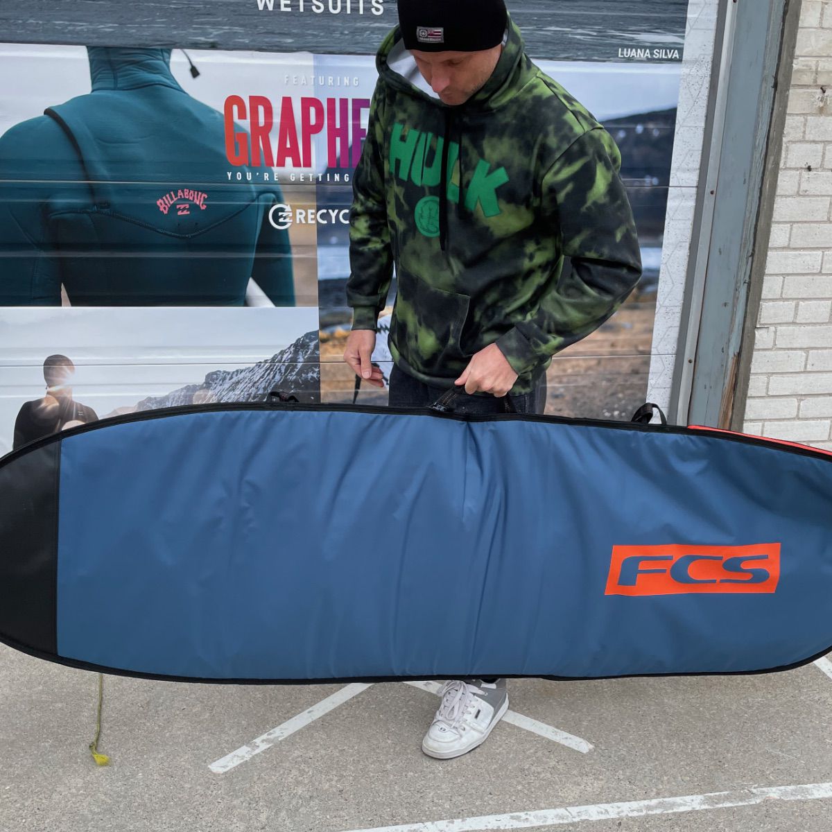 FCS Classic Hybrid & Funboard Surfboard Bag - Durable Steel Blue & White Design for Travel & Storage | Perfect for Surfers & Water Sports Enthusiasts