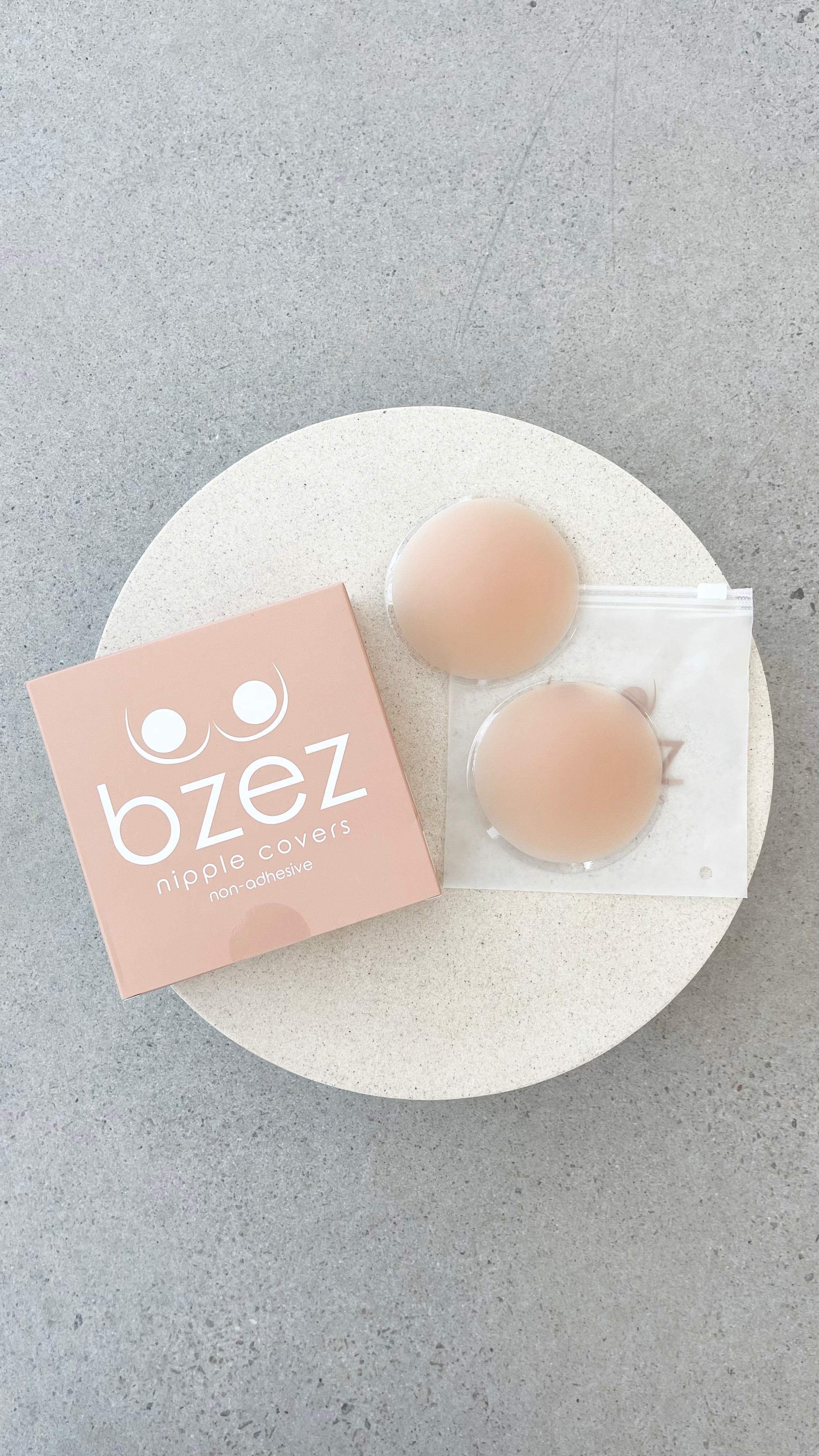 BZEZ Silicone Nipple Covers - Non Adhesive, Reusable, Invisible Nipple Pasties for Women - Perfect for Backless Dresses, Swimsuits & Special Occasions