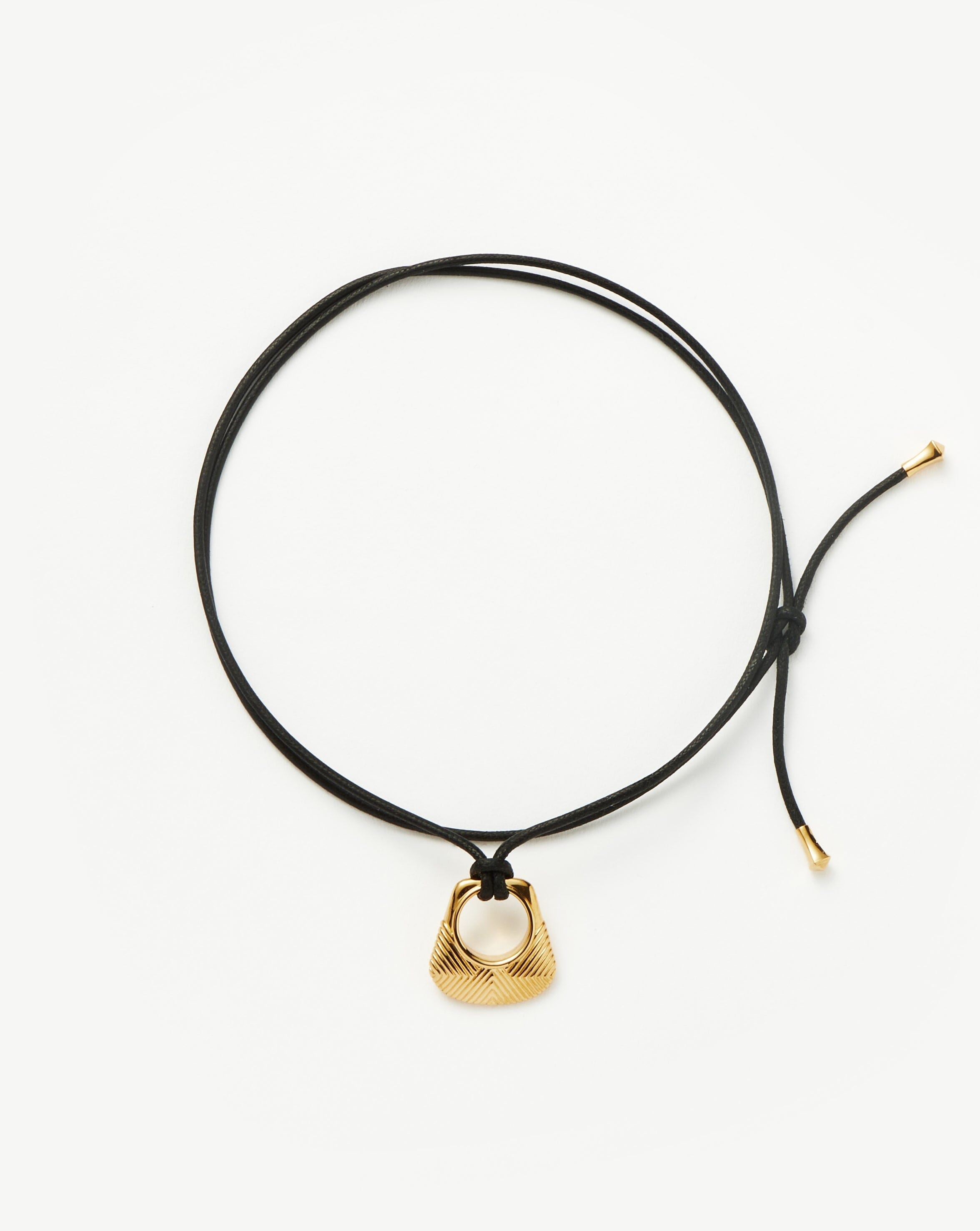 Hera Ridge Pendant Cord Necklace - 18k Gold Plated Women's Jewelry for Everyday Wear & Special Occasions
