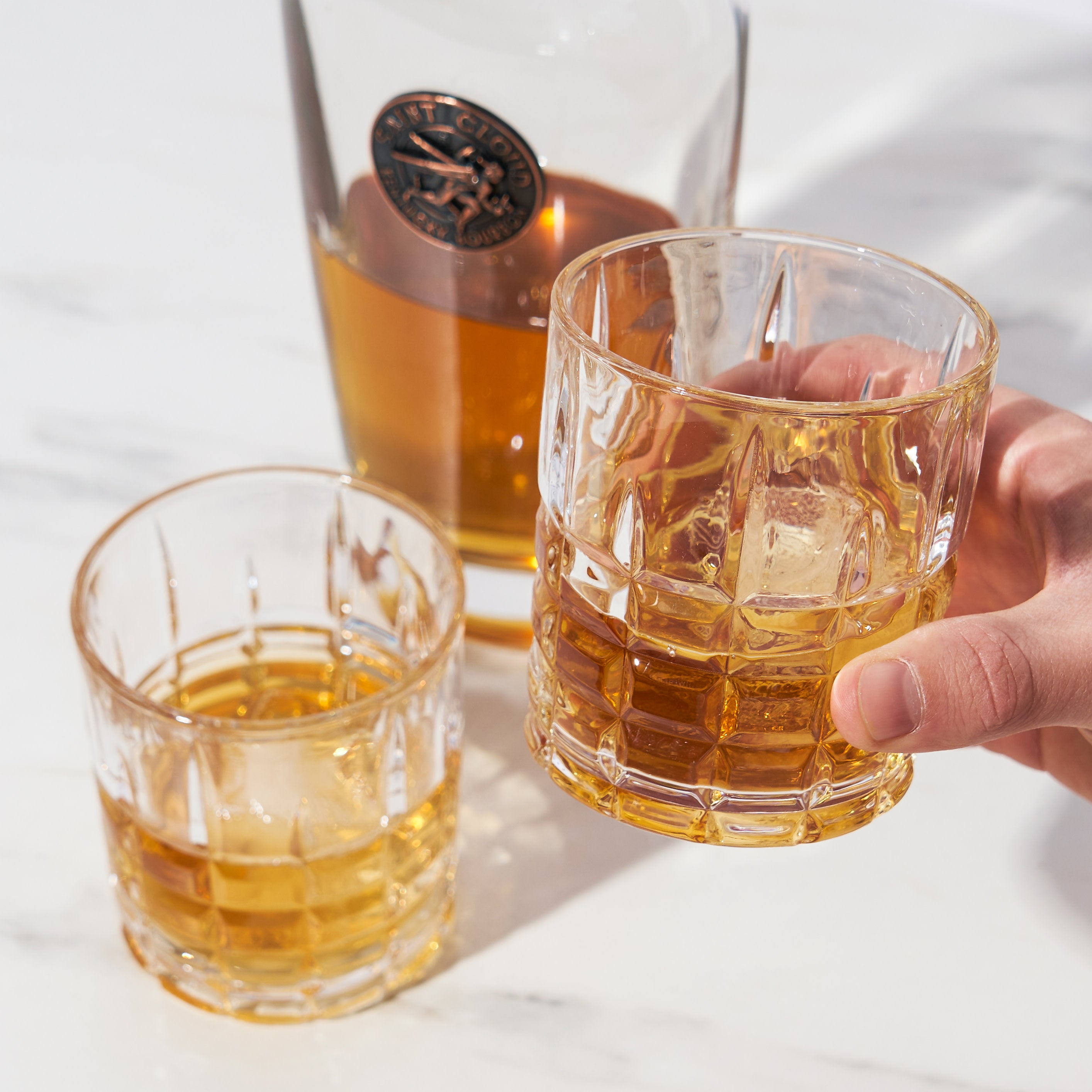 Premium Highland Crystal Tumblers Set of 4 - Elegant Whiskey Glasses for Scotch, Bourbon & Cocktails - Perfect for Home Bar, Dinner Parties & Gifts
