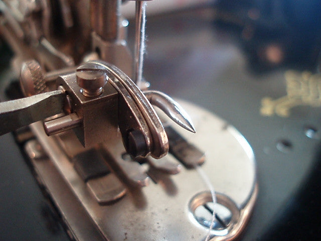 Vintage Original Singer Hemstitcher & Picot Edger Attachment - Perfect for Sewing Lace, Linens & Vintage Fabric Edging - DIY Sewing Projects & Heirloom Clothing Repair