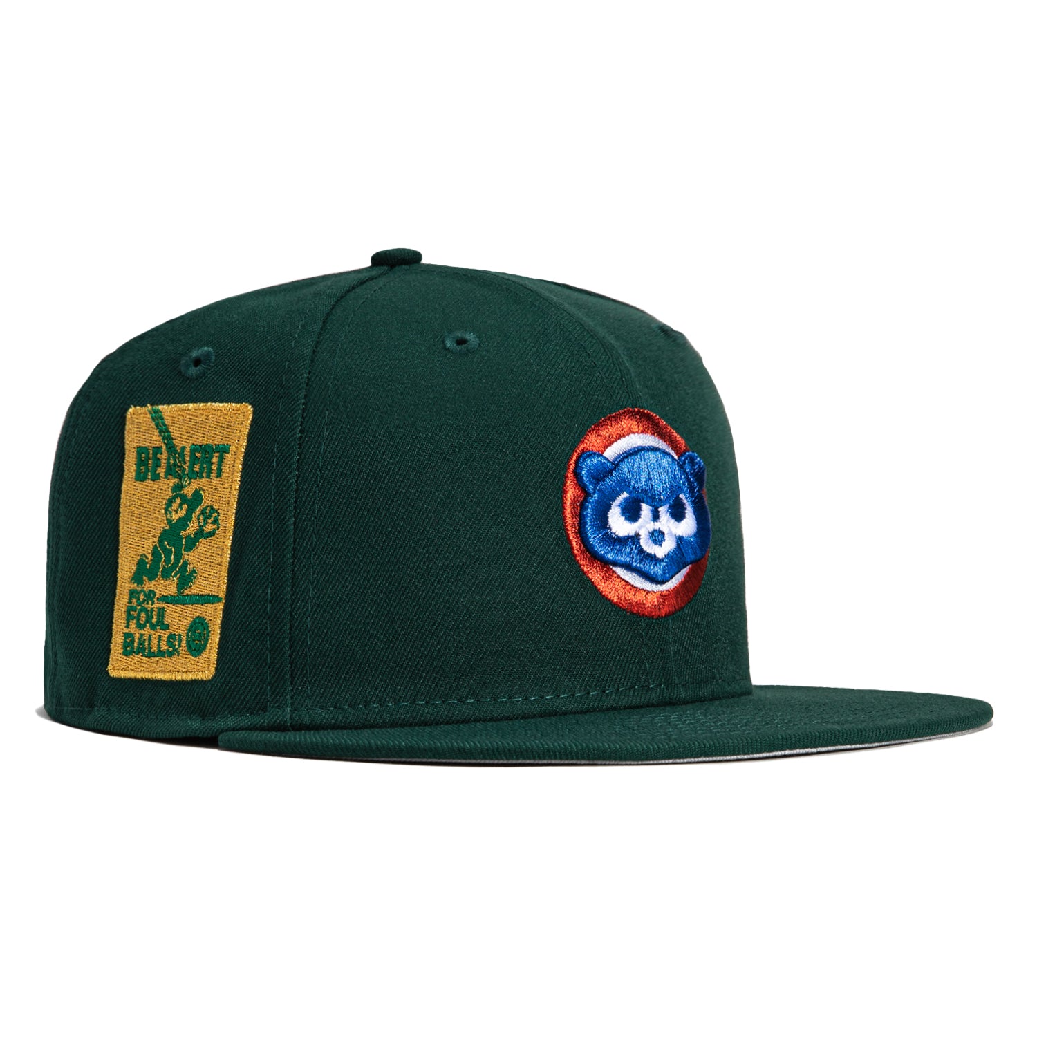 New Era 59Fifty Chicago Cubs Be Alert For Foul Balls Patch Baseball Cap - Green & White Adjustable Snapback Hat for MLB Games & Streetwear Fashion