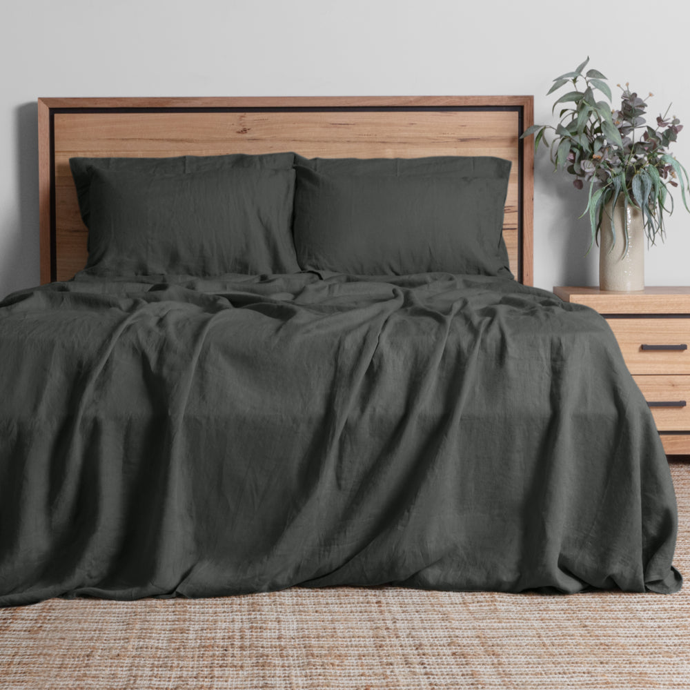 Premium 100% Linen King Sheet Set - Charcoal Gray - Breathable & Hypoallergenic for Ultimate Comfort - Perfect for Hot Sleepers & Allergy Sufferers - Luxury Bedding for Master Bedroom or Guest Room