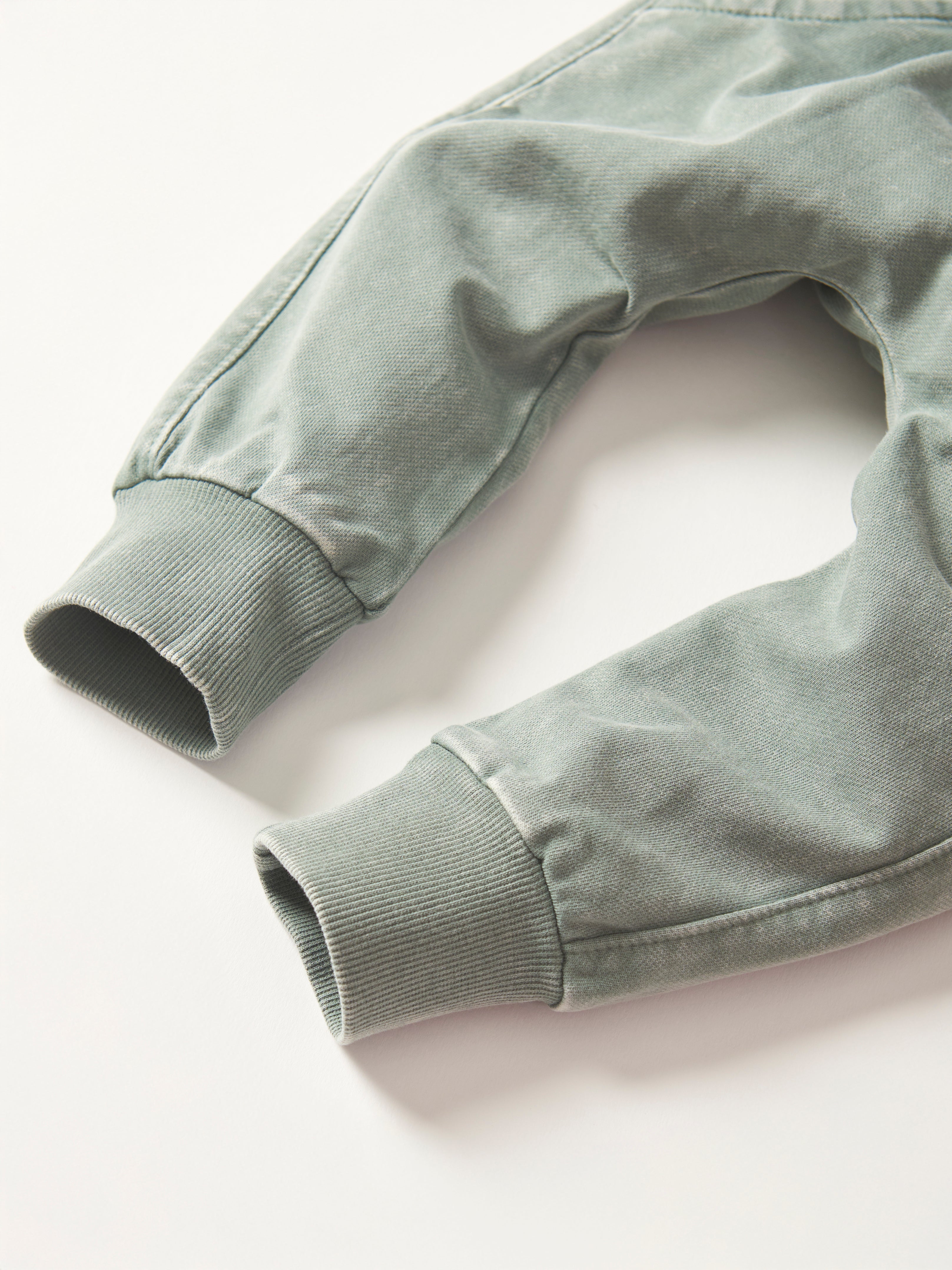 Men's Jogger Pants - Soft & Comfortable Basil Wash Casual Sweatpants for Lounge, Workout & Everyday Wear