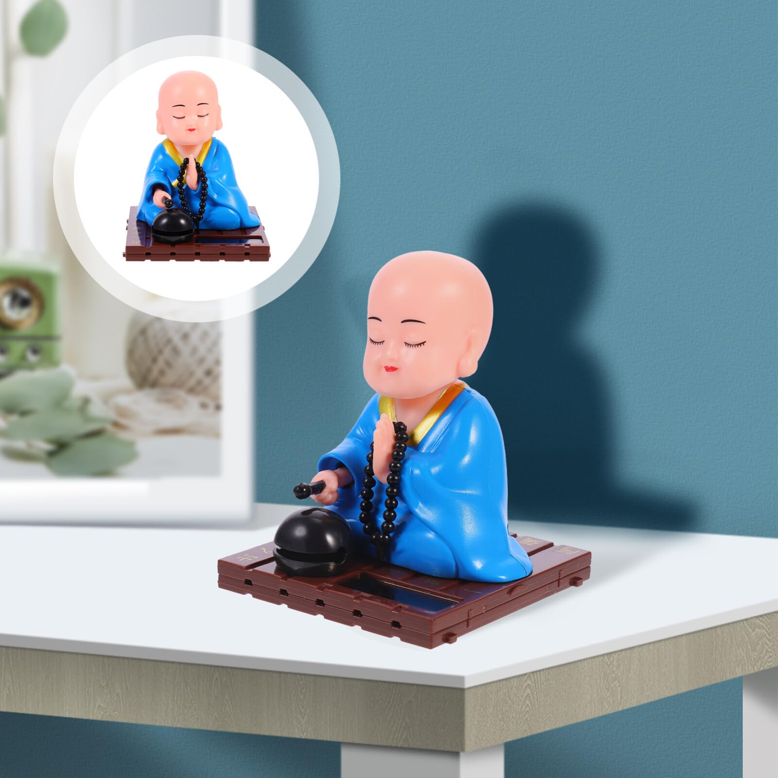 FAVOMOTO Solar Monk Figurine - Buddha Car & Home Decor for Dashboard