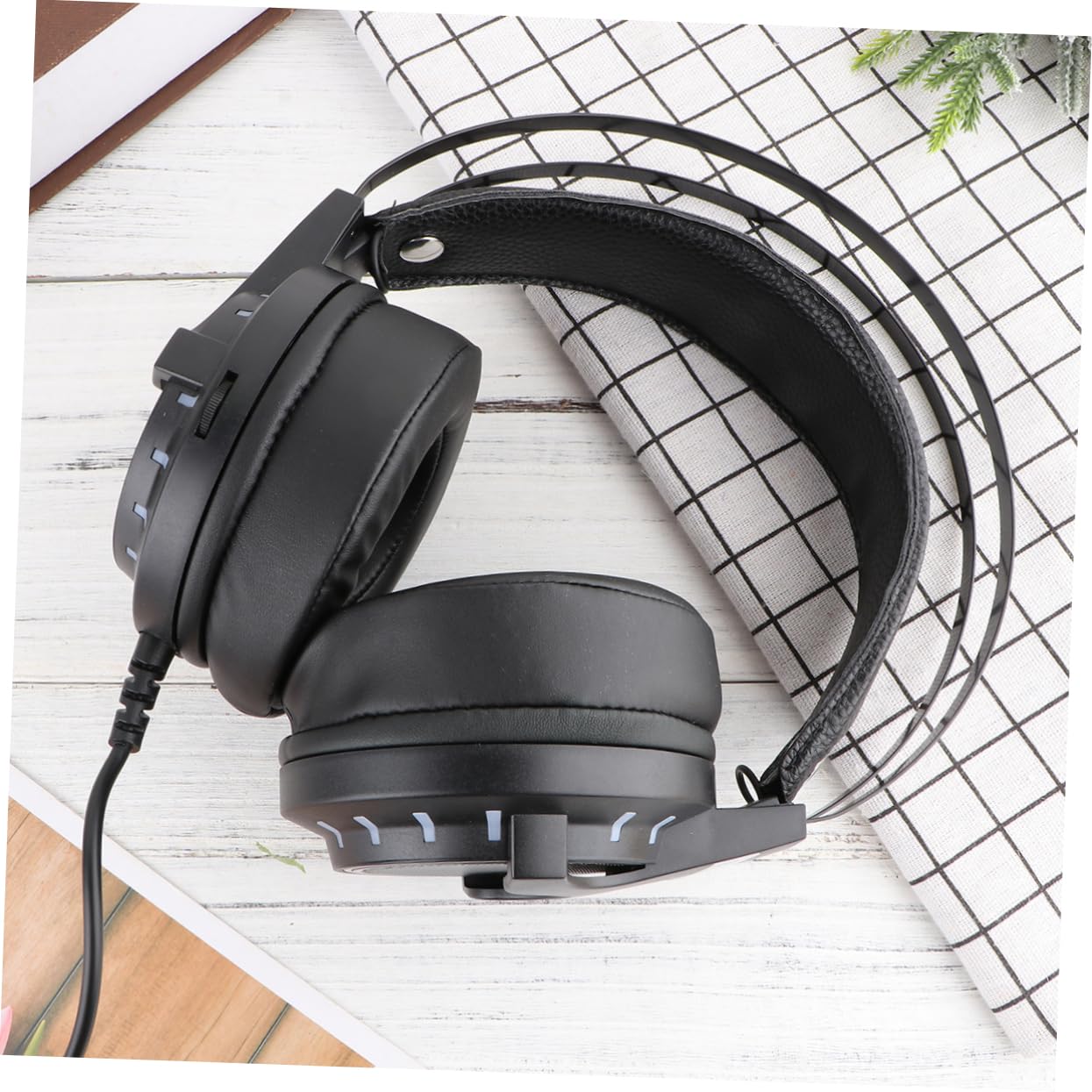 **Gadpiparty Waterproof Wired Gaming Headphones - Sweatproof & Durable Earbuds for Running, Swimming & Workouts**