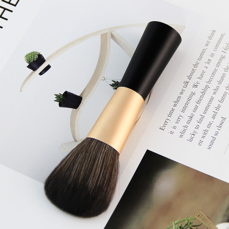 Premium Single Short Handle Makeup Brush for Foundation & Blending - Professional Cosmetic Tool for Flawless Face Makeup Application at Home or Salon