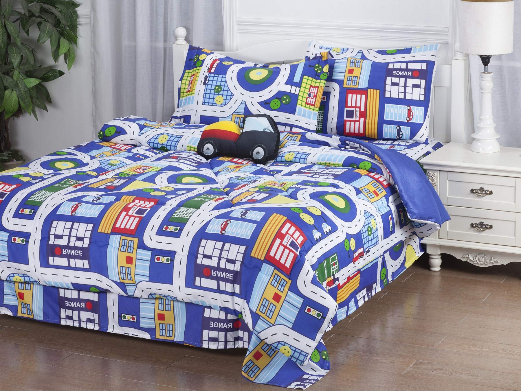 Boys Girls Teens Twin 6-Piece Comforter Bedding Set with Matching Sheets & Decorative Pillow - Race Car Themed Kids Bedroom Decor for Children's Room, Dorm, or Sleepover