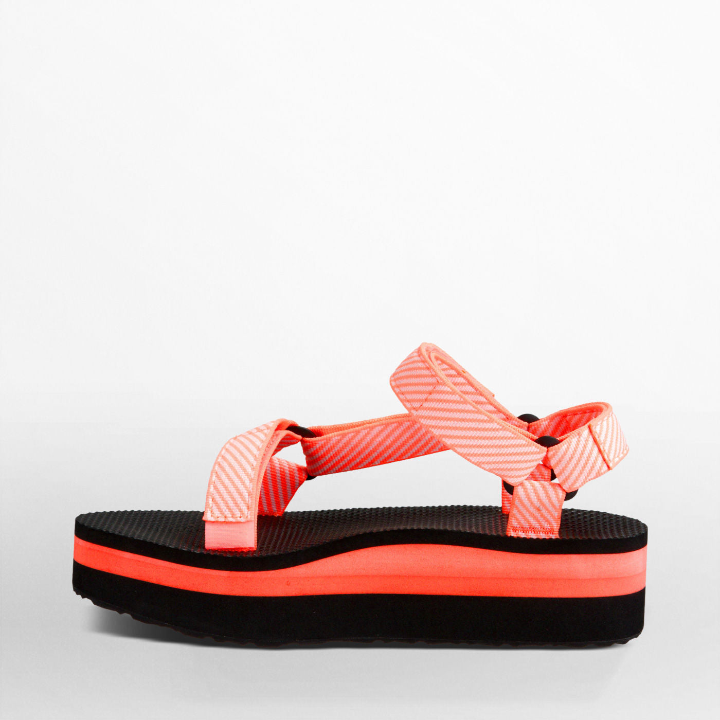 Teva Women's Flatform Universal Sandals - Comfortable & Stylish Hiking Sandals for Outdoor Adventures, Travel & Summer Wear