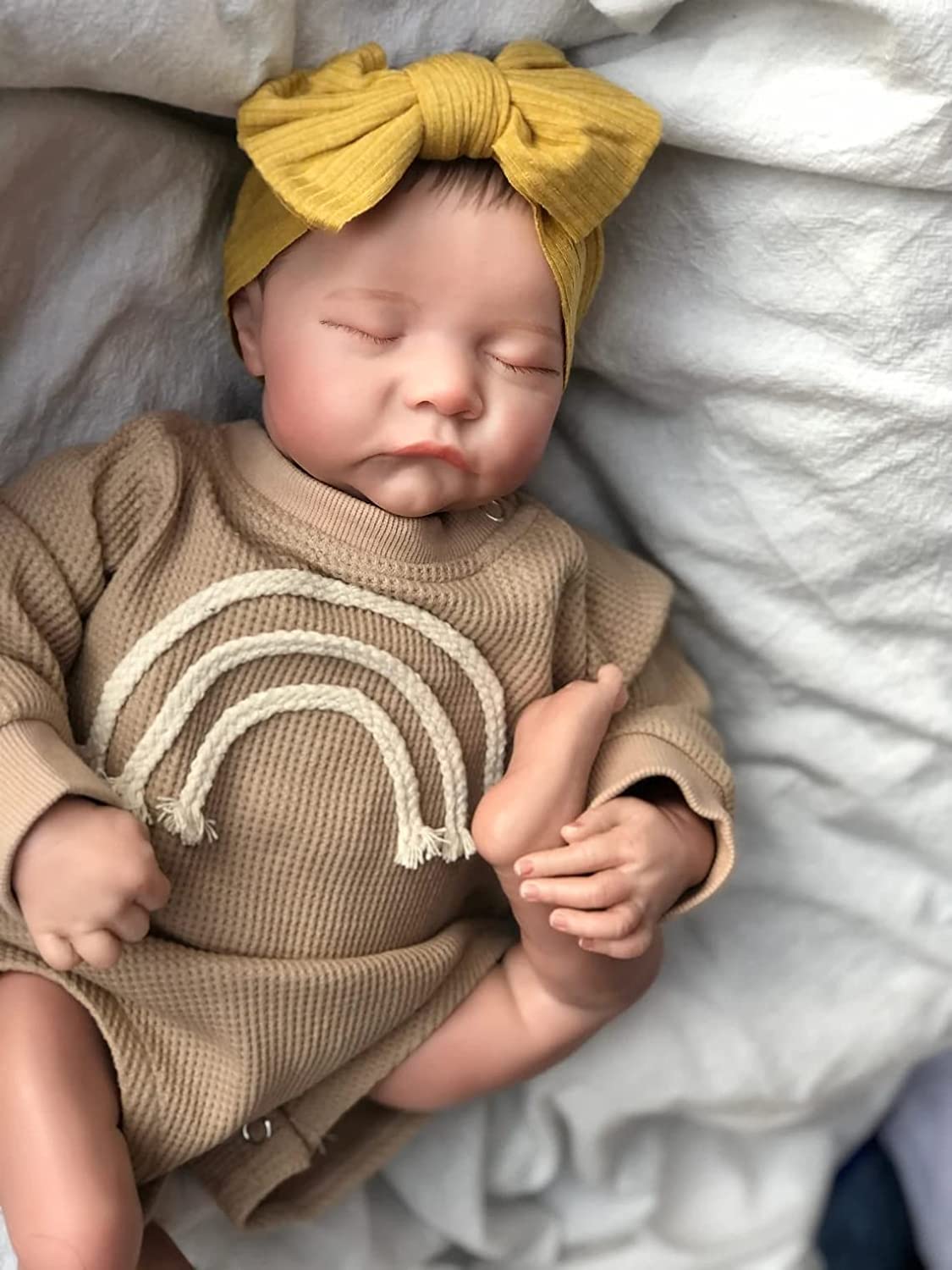 18 Inch Realistic Lifelike Reborn Baby Doll - Handmade Weighted Silicone Vinyl Sleeping Girl Doll with Closed Eyes | Perfect for Newborn Photography, Nursery Decor, and Therapeutic Play