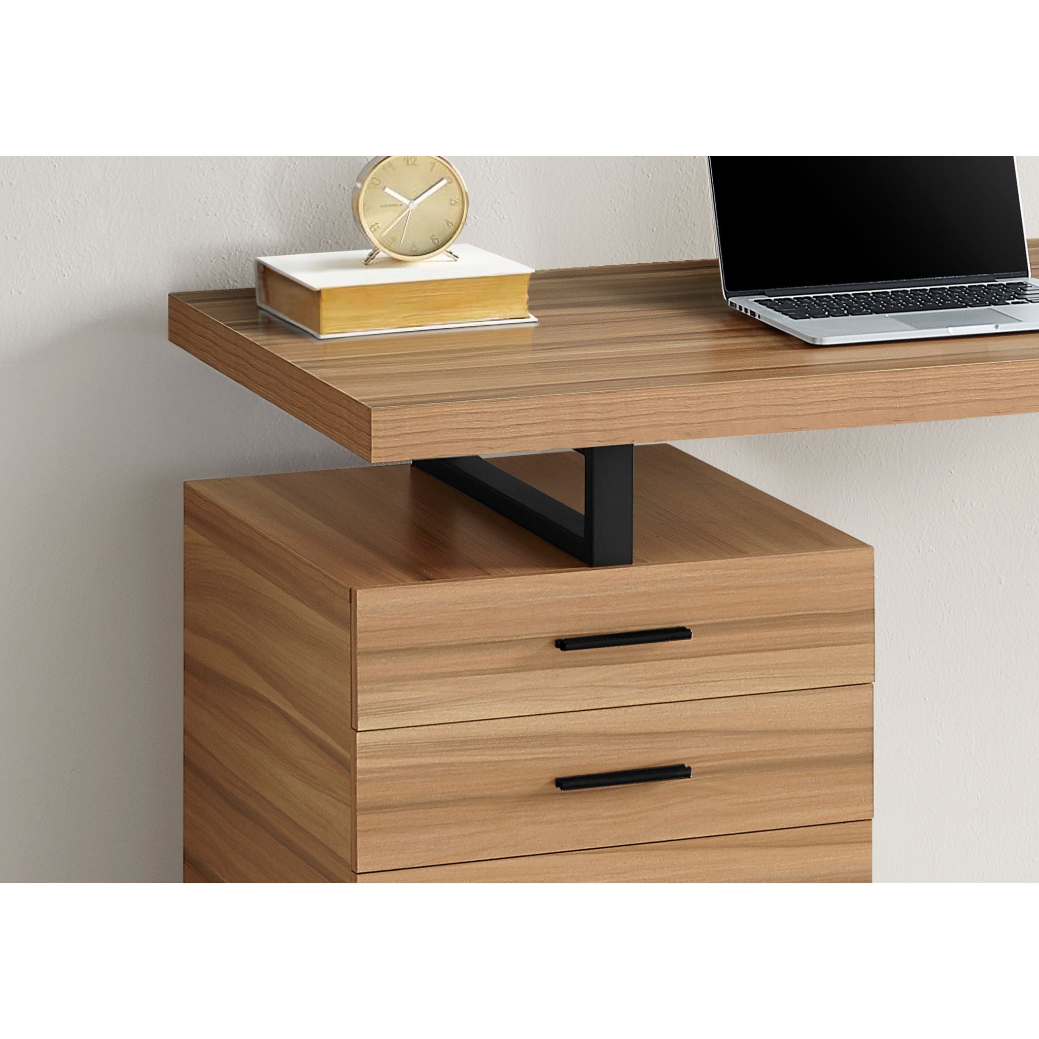 60 Inch Large Computer Desk for Home Office - Modern Writing Workstation with Sturdy Frame - Perfect for Remote Work, Gaming & Study