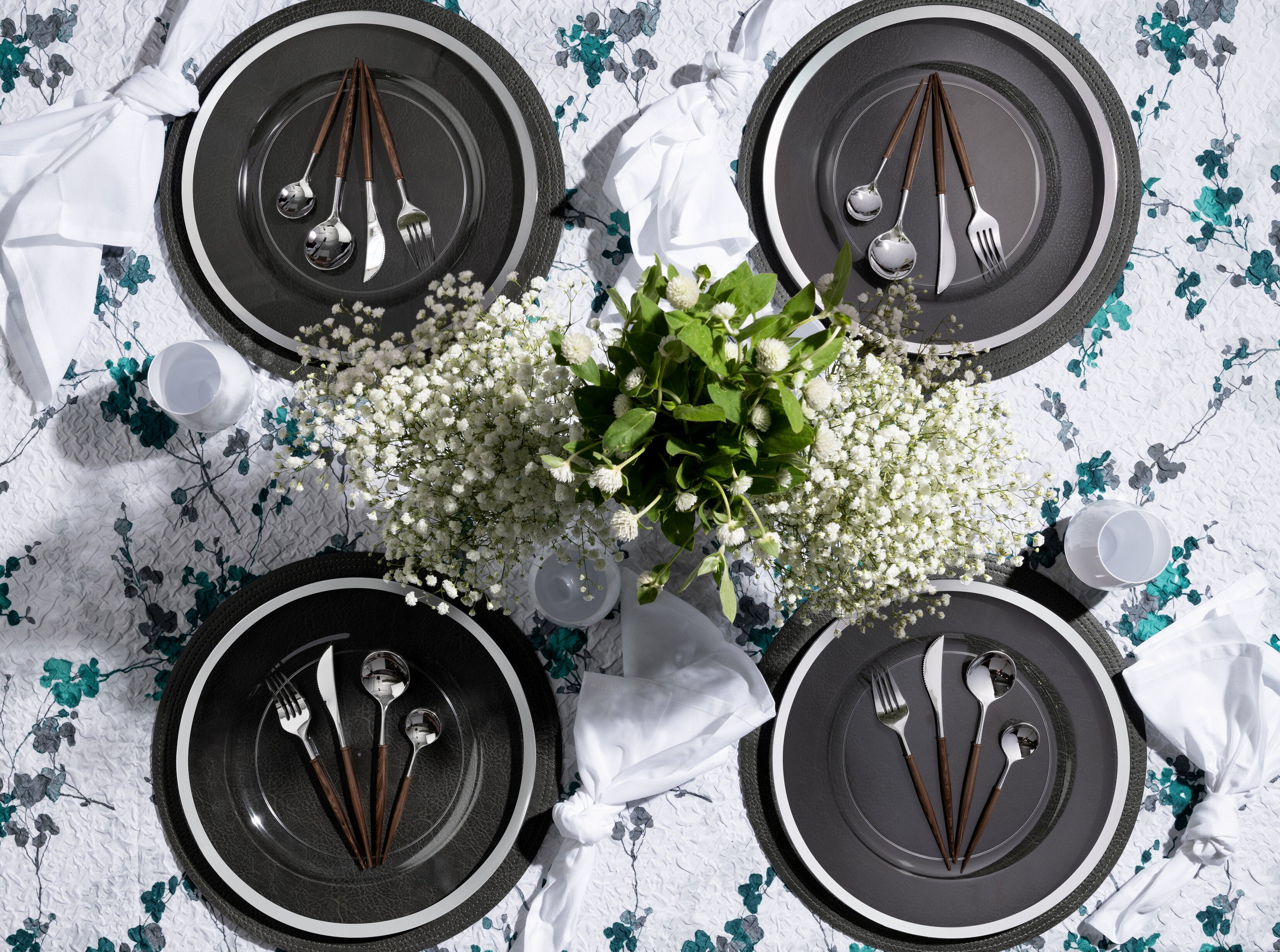 Premium 40-Piece Silver & Wood Red Flatware Set for 8 - Elegant Dining Utensils for Formal Dinners, Wedding Gifts & Holiday Entertaining